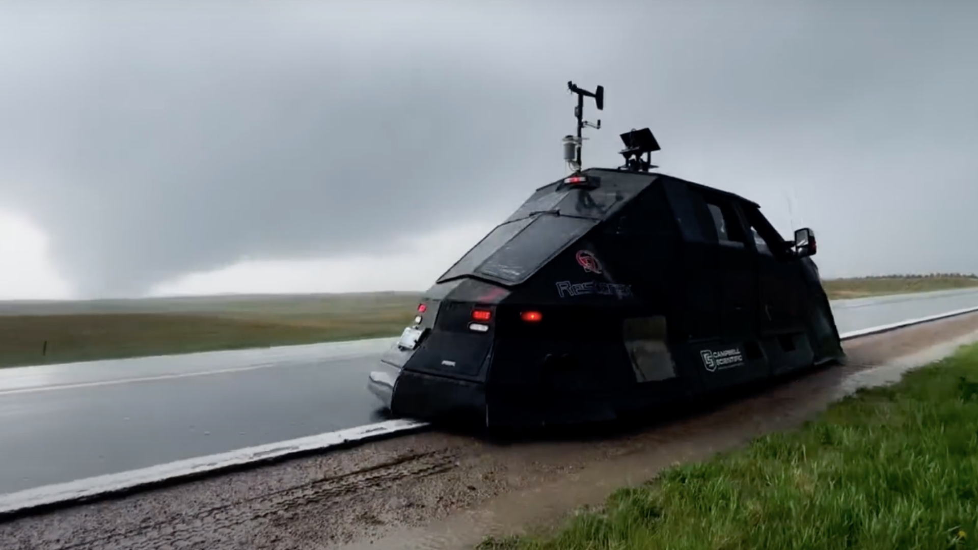 Photos: Dominator 3 — world’s most badass storm-chasing vehicle in US ...