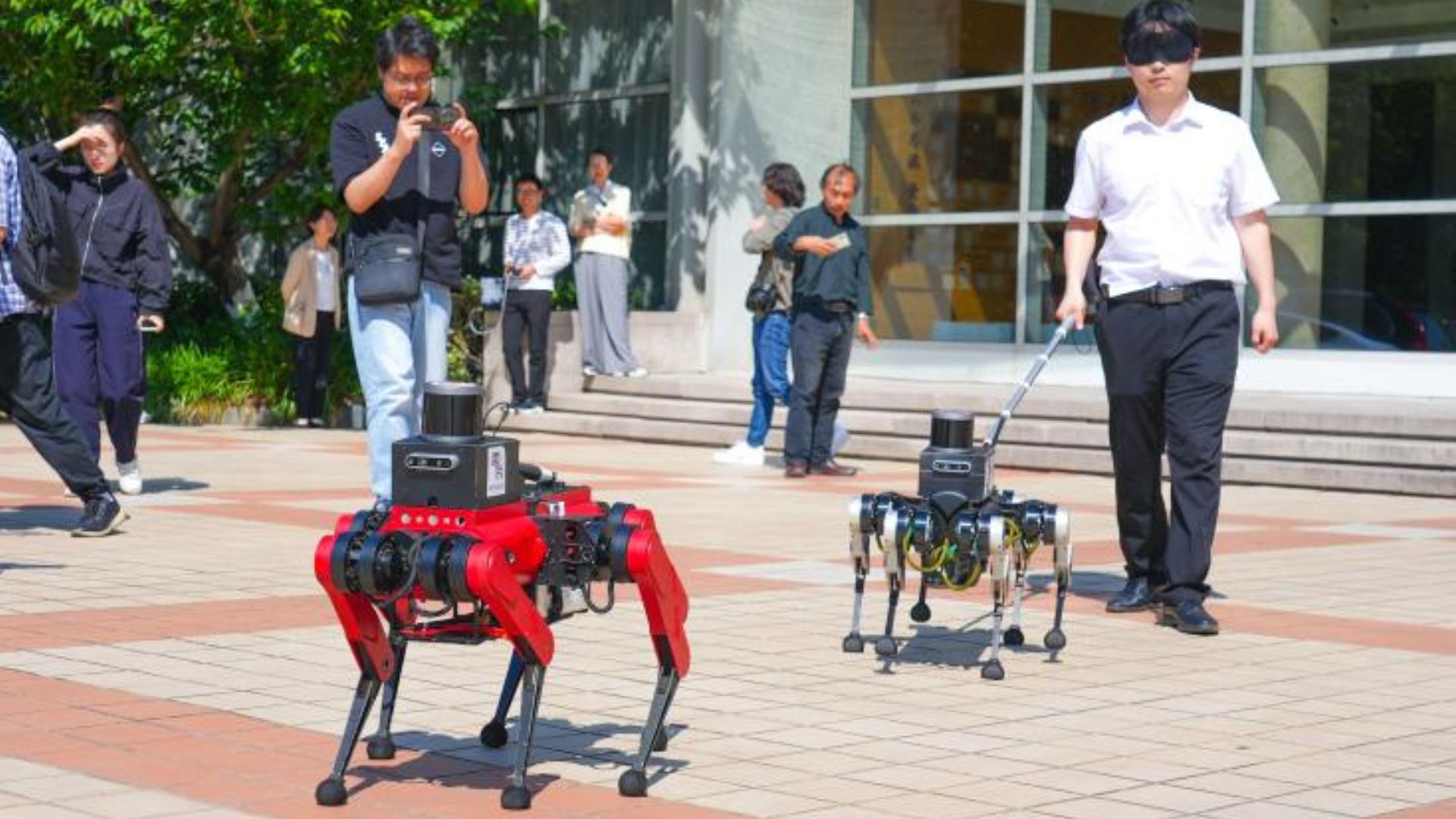 China’s robot dog helps blind people with 90 percent speech recognition accuracy
