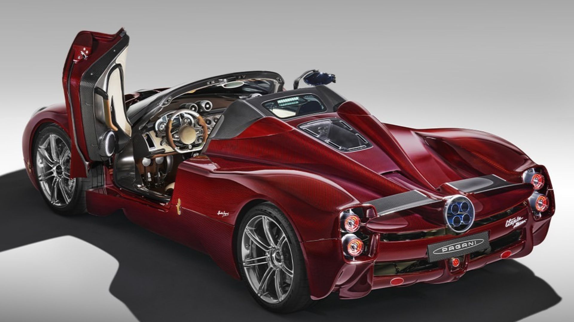 Photos: Pagani unveils 864 hp, 217 mph clocking Utopia Roadster