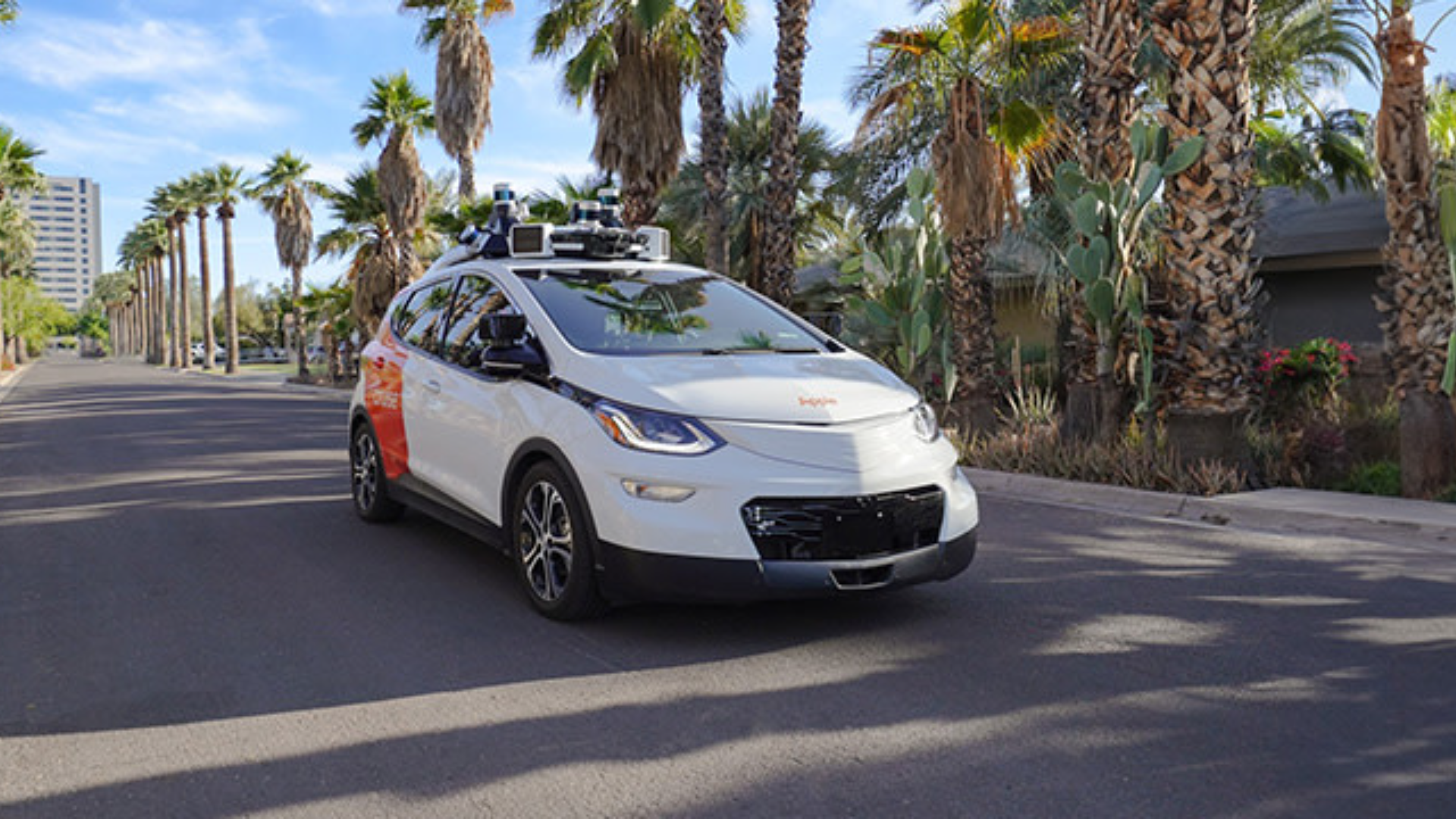 GM Cruise offers its self-driving cars to Uber