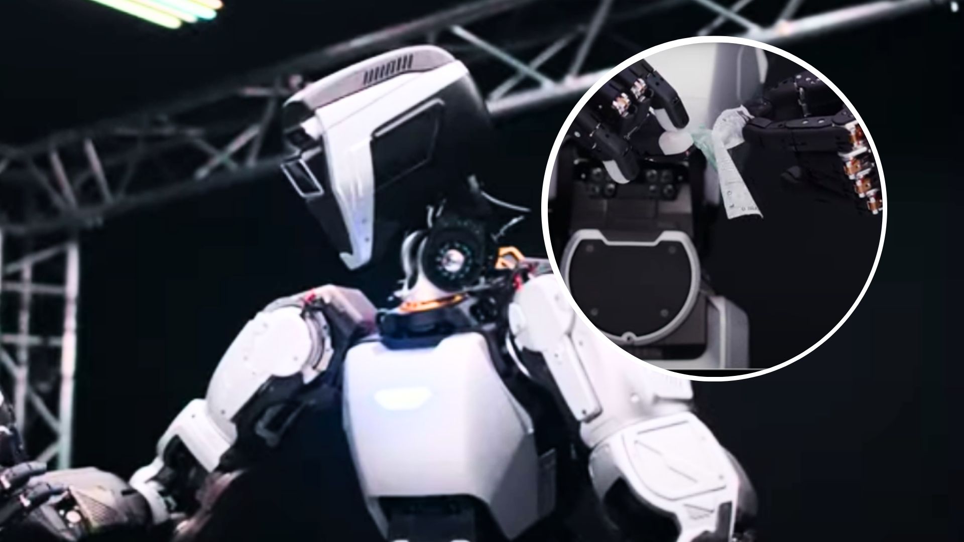 Canada firm's humanoid robot performs dexterous tasks with high precision