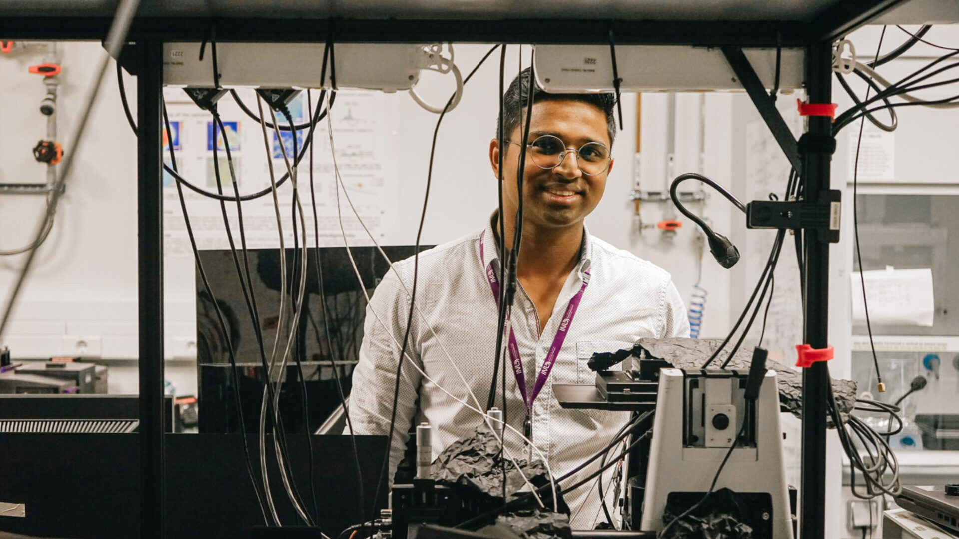 Breakthrough device converts light into electrical signals