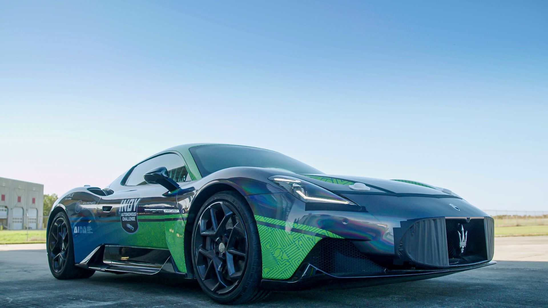 Maserati MC20 hits 197.7 mph with AI, breaks autonomous speed Maserati MC20 hits 197.7 mph with AI, breaks autonomous speed