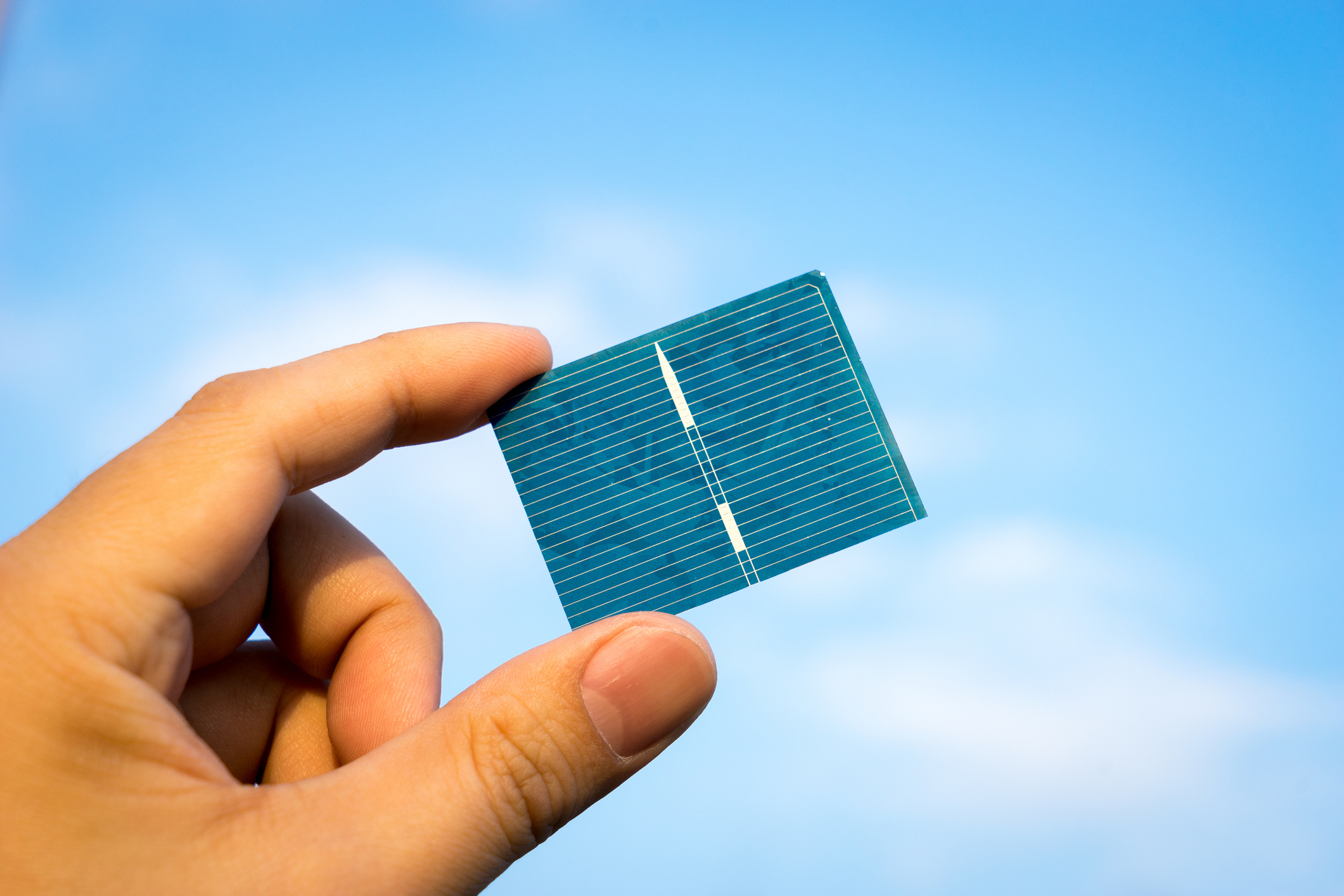 Scientists hit 23.64% efficiency with lift-off perovskite tandem solar cell
