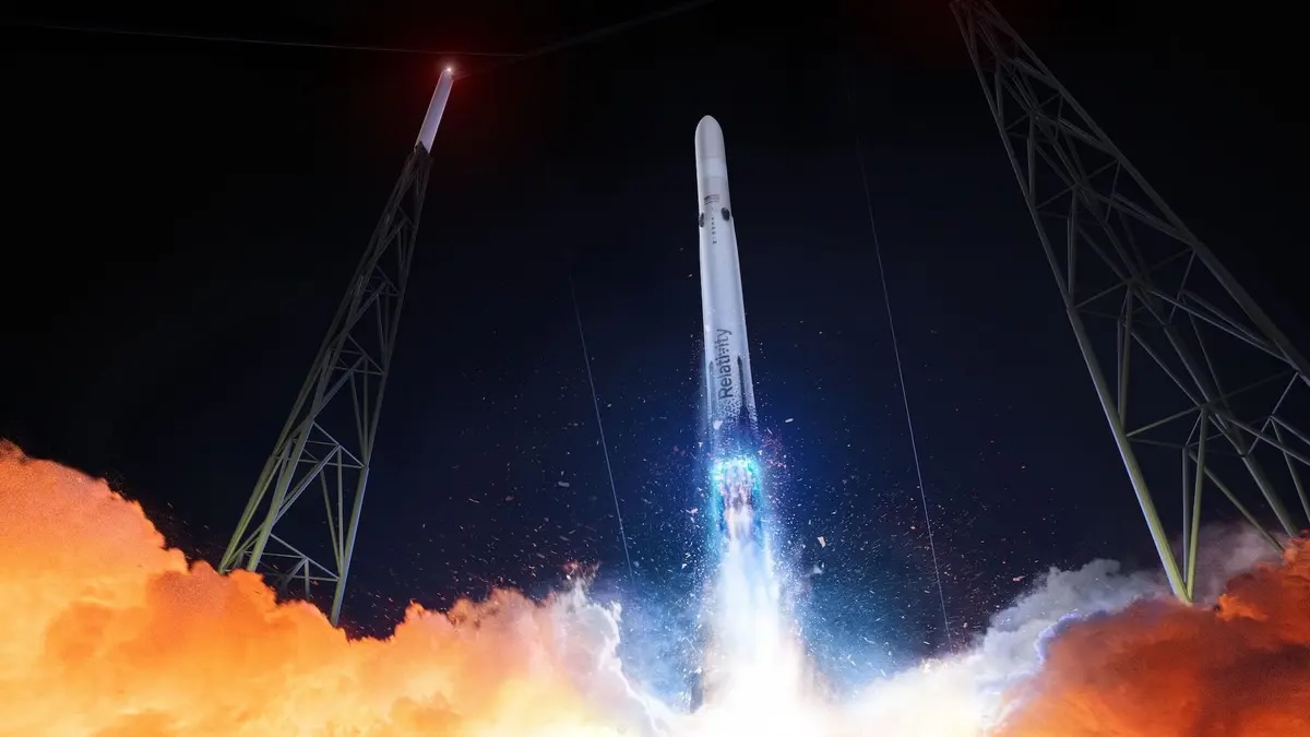 تصویر هنری از موشک Terran R شرکت Relativity Space