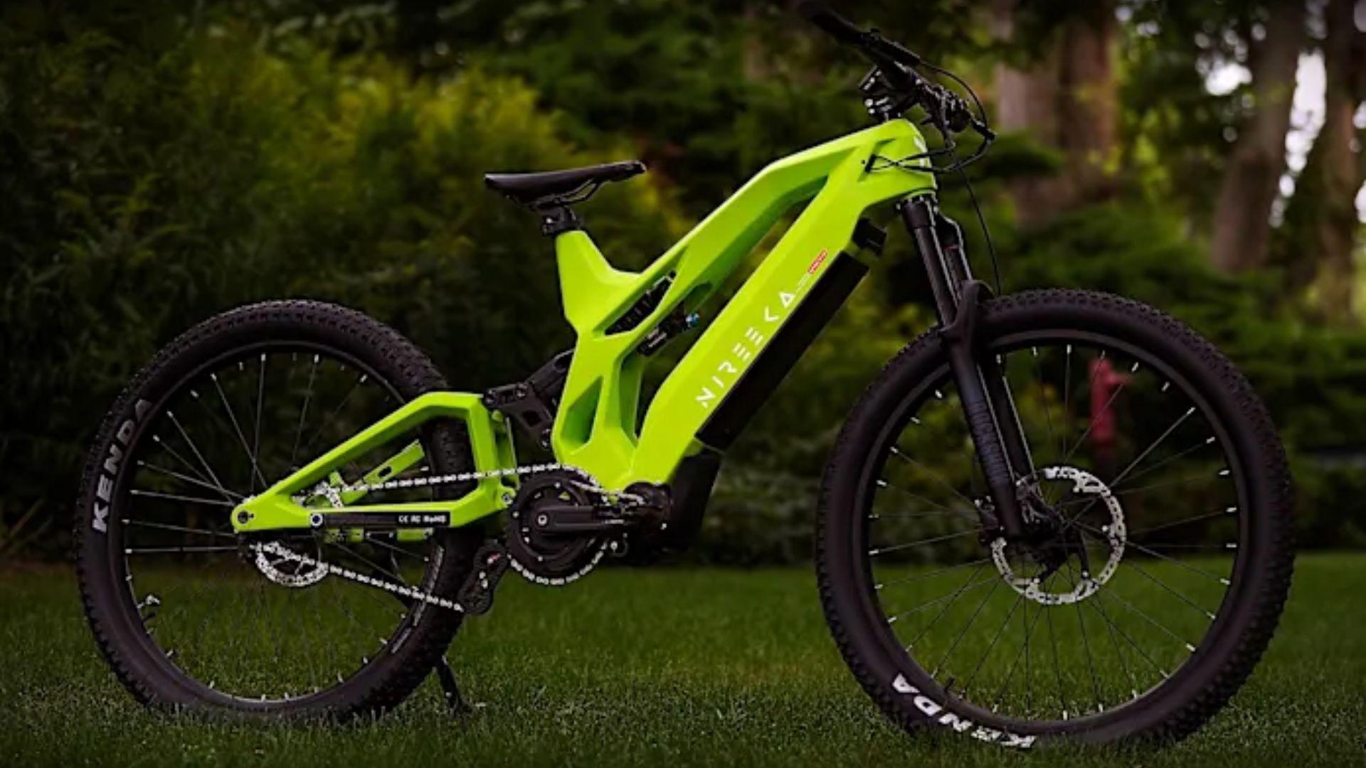 Photos: Spectrx e-bike combines 1260-Wh power for massive 75-mile range