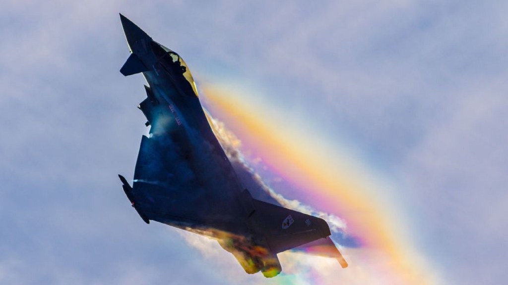 AI tool ‘Rattlesnaq’ thinks at Mach speed to help fighter pilots dodge missiles