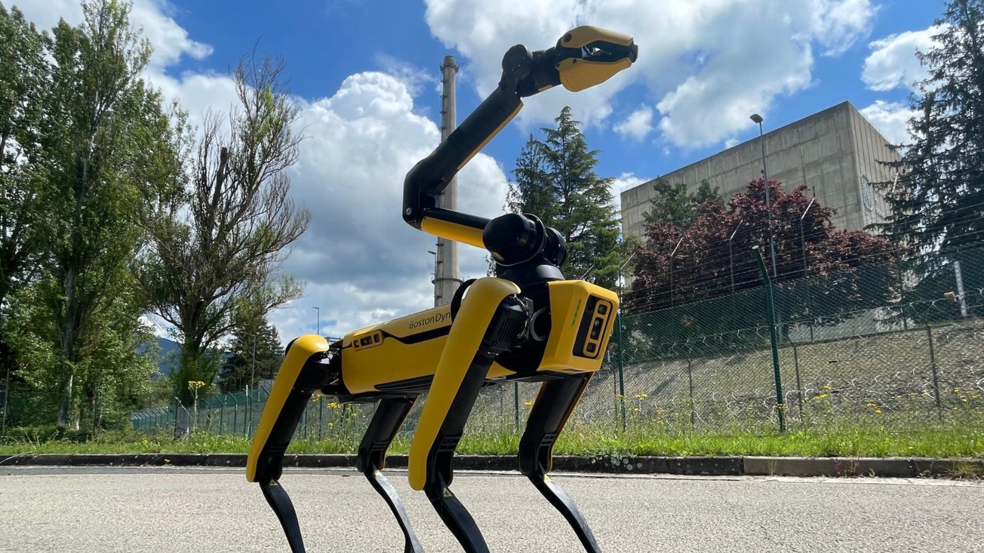 Chó robot phát hiện phóng xạ tại cơ sở hạt nhân ngừng hoạt động ở Tây Ban Nha
