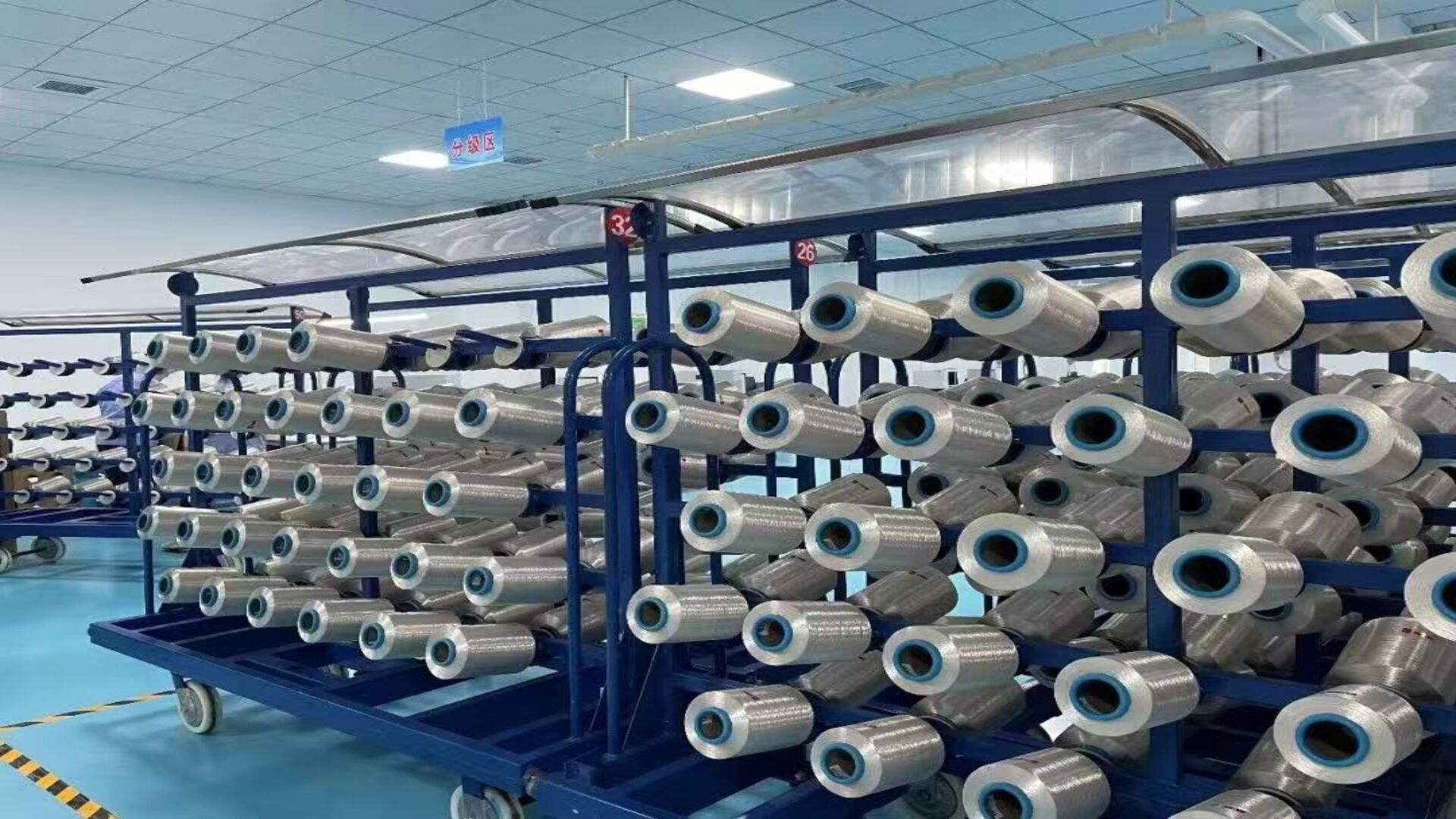 China starts 1,000-ton plant to make green fabric with zero waste