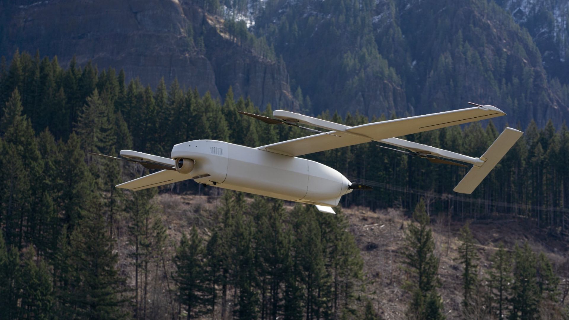 Hydrogen-powered spy robot flies at 12,000 feet to vanish from radars