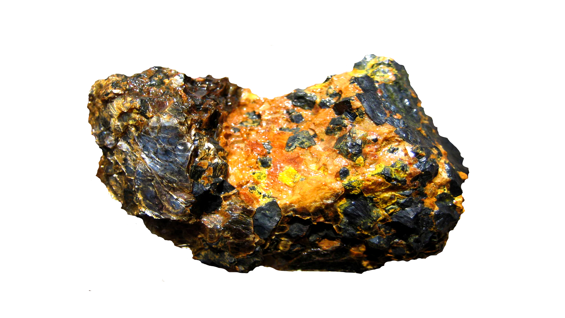 China produces first barrel from its largest natural uranium project