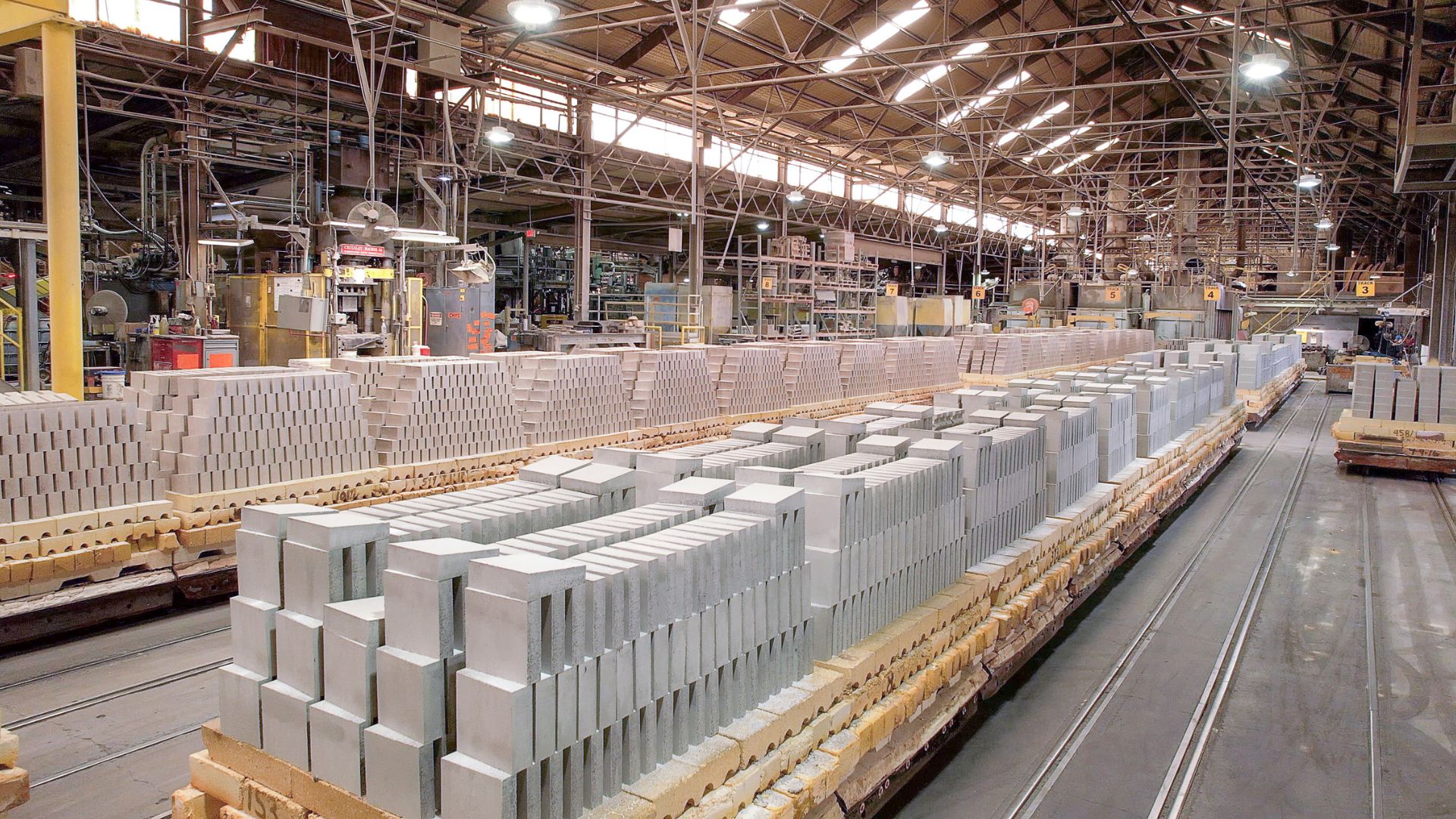 US firm to build 3,275°F brick battery to cut steel, cement emissions
