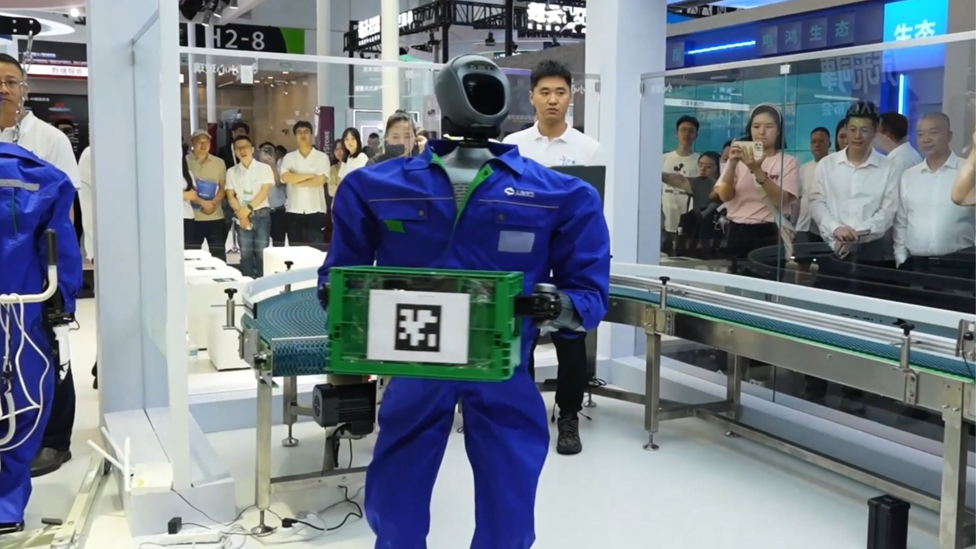 China's brainy humanoid robot worker adapts, lifts and never tires