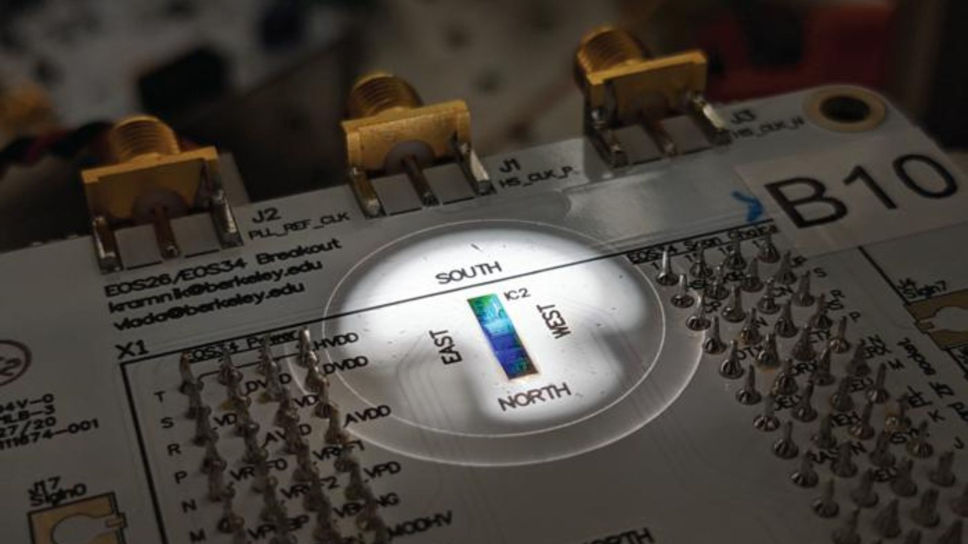 Breakthrough silicon chip fuses photonics and quantum generators