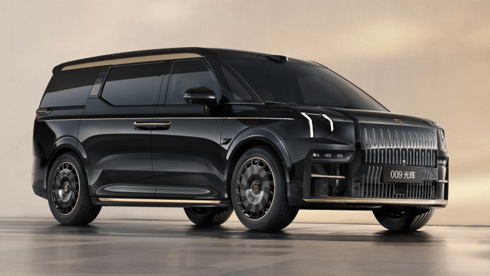 China's Zeekr unveils SUV with 621-mile range, 70 kWh battery powerhouse