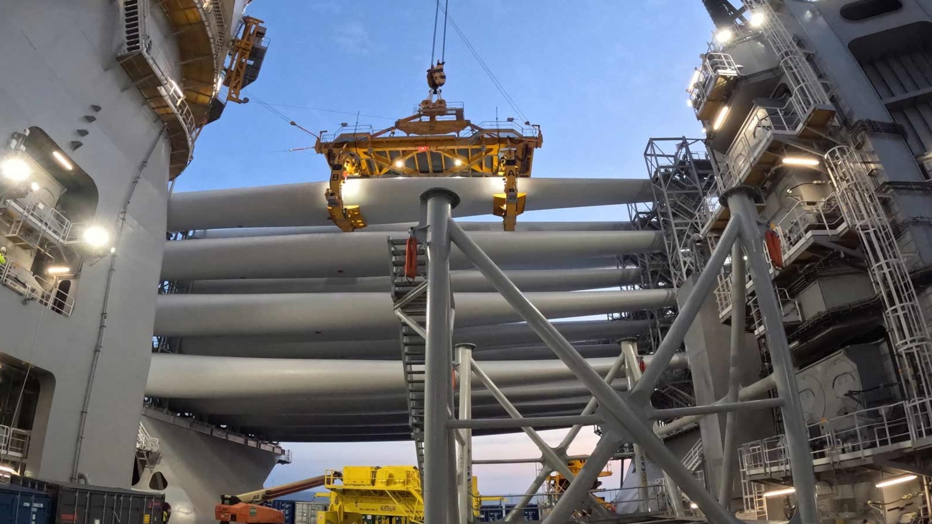 UK's 1.4 GW offshore wind farm gets recyclable turbine blades