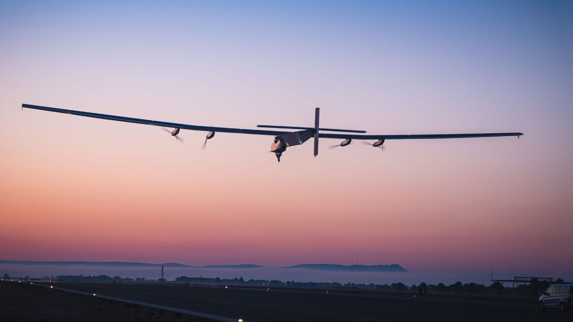 Drone with Boeing 747-sized wingspan flies for 74 hours on solar power