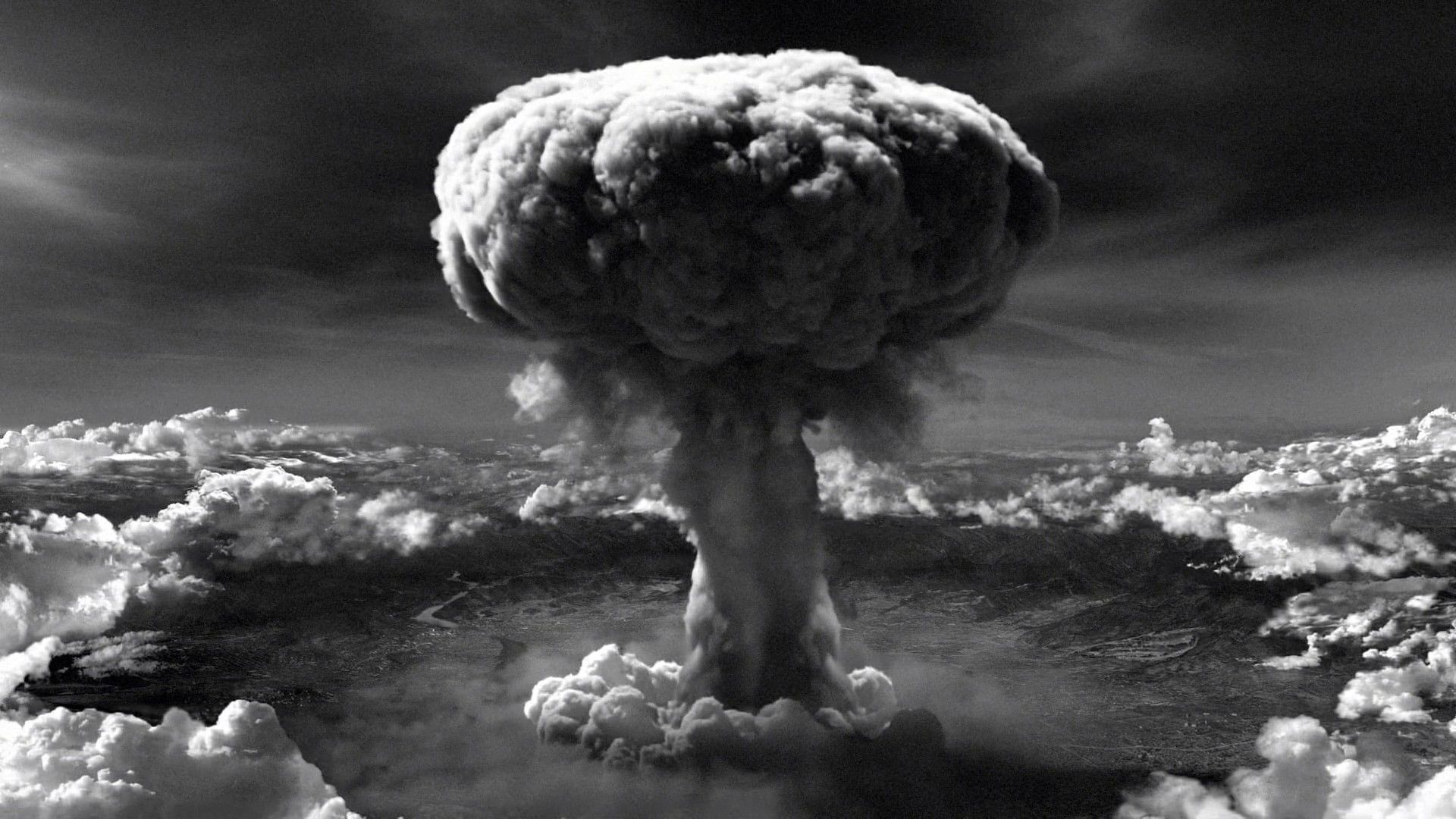 Hiroshima survivor warns world is ignoring the nuclear threat today