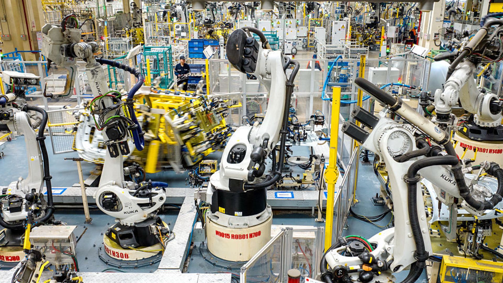 China reports 5% industrial robot installation growth as US, EU fall