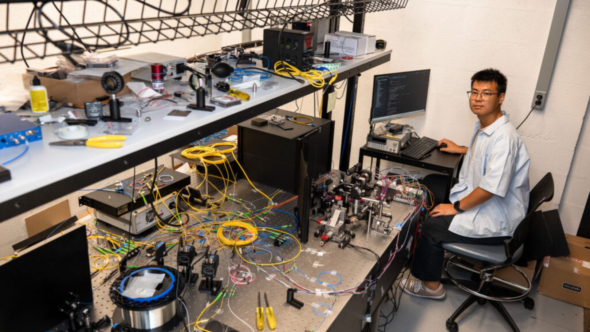 Engineers transmit quantum data on everyday internet fiber cables
