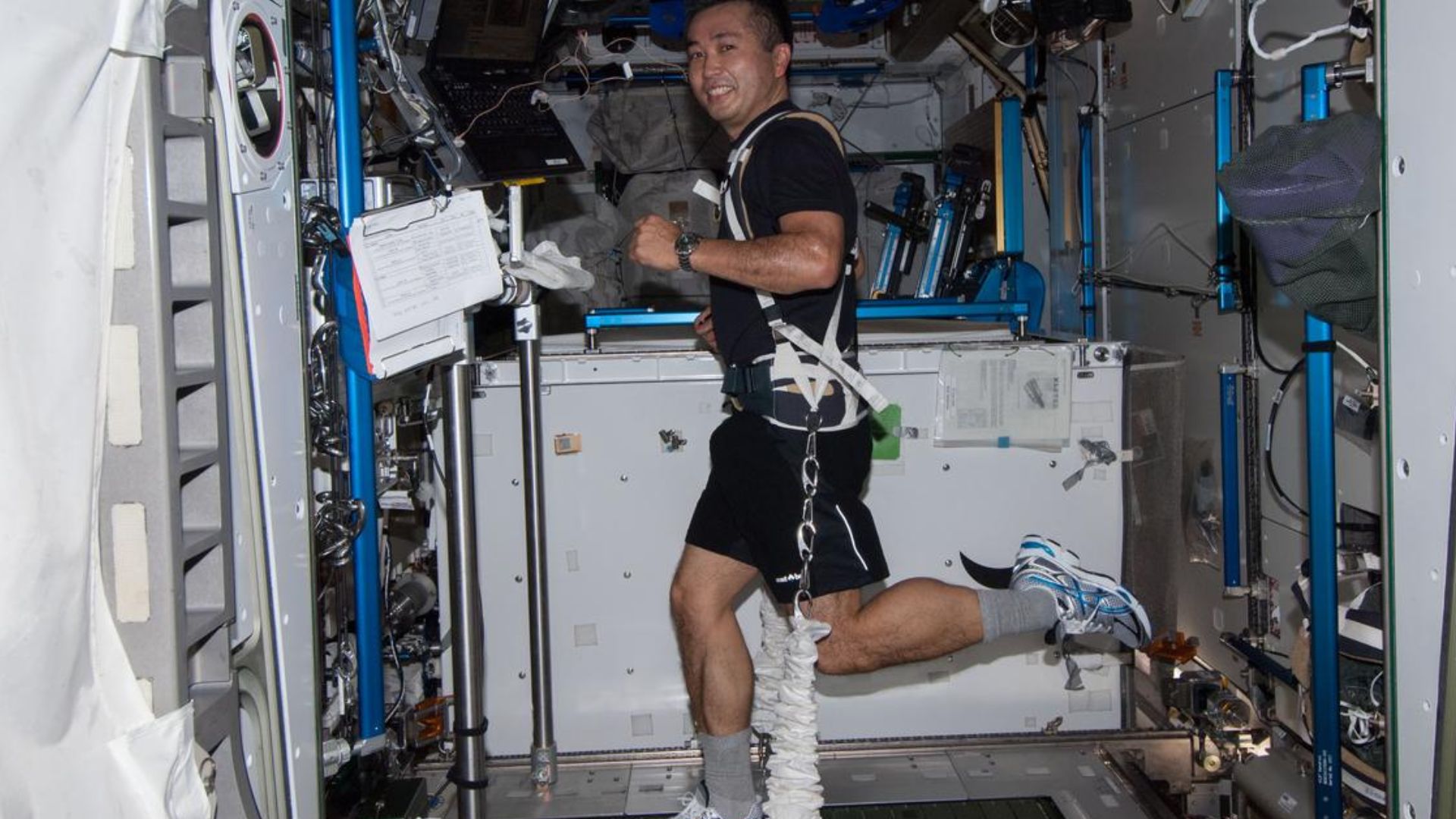China develops detergent-free washing machine for deep space missions