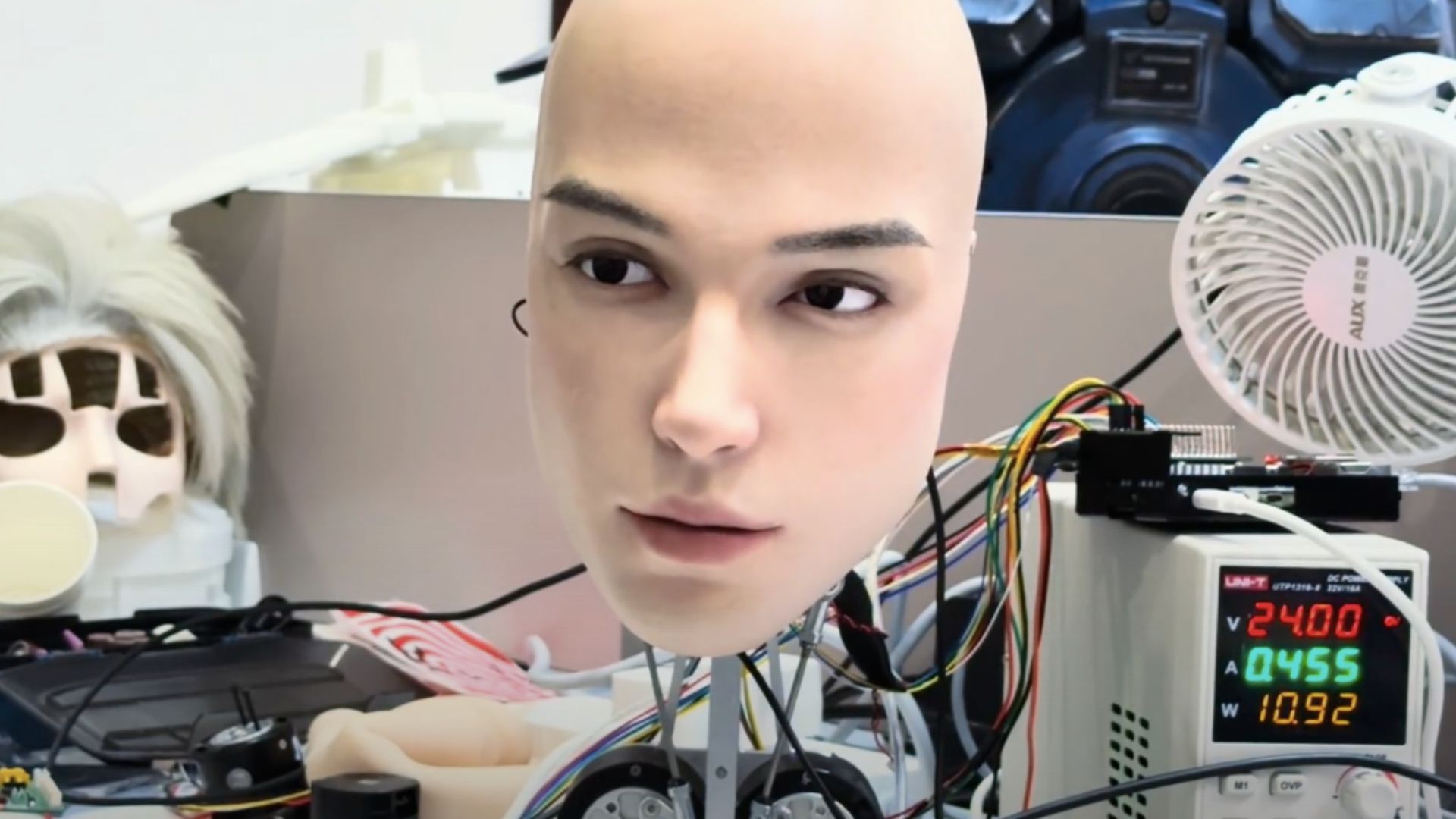 China's humanoid robot head shocks with 'lifelike facial expressions'