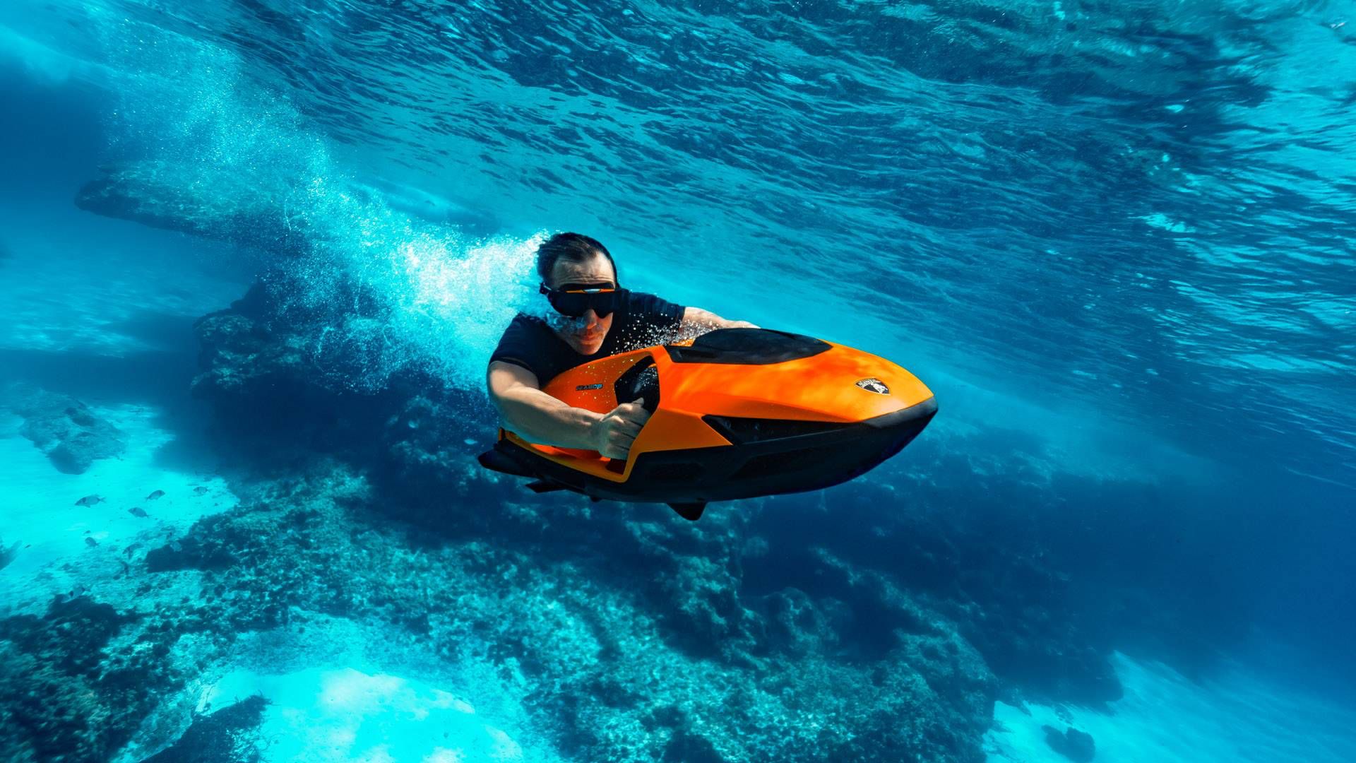 Máy bay phản lực điện của Lamborghini hứa hẹn mang lại cảm giác mạnh trên không và dưới nước với tốc độ 22mph