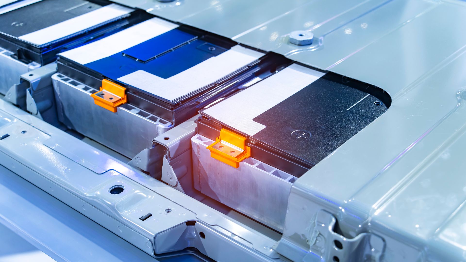 New doping helps sodium batteries retain 60% capacity for 300 cycles