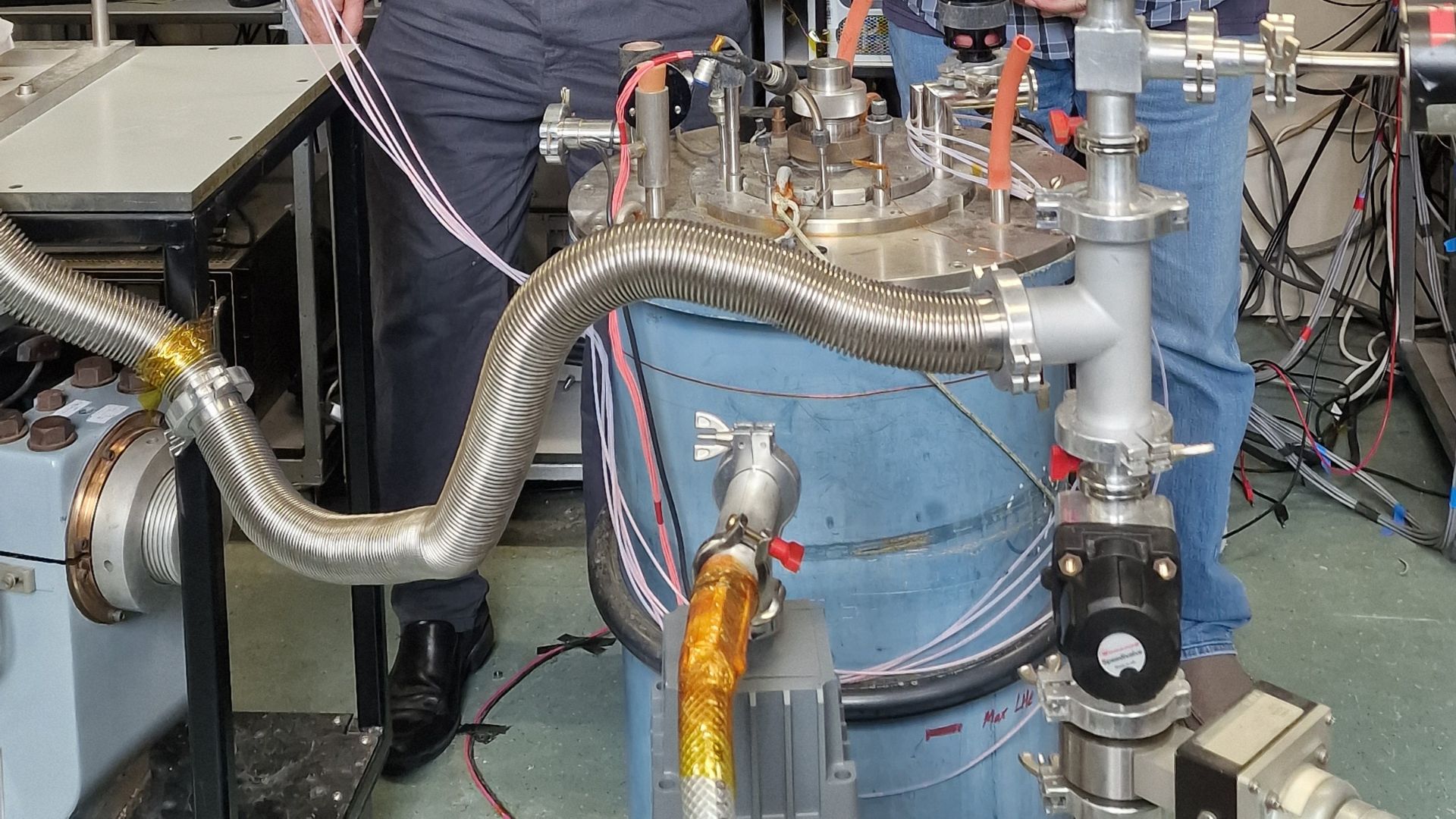 5,500 superconducting wires tested for world's largest fusion reactor
