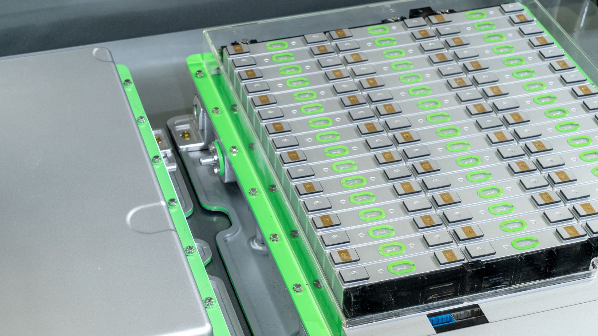 US firm’s 'cell-less' EV battery design could add 50% more range