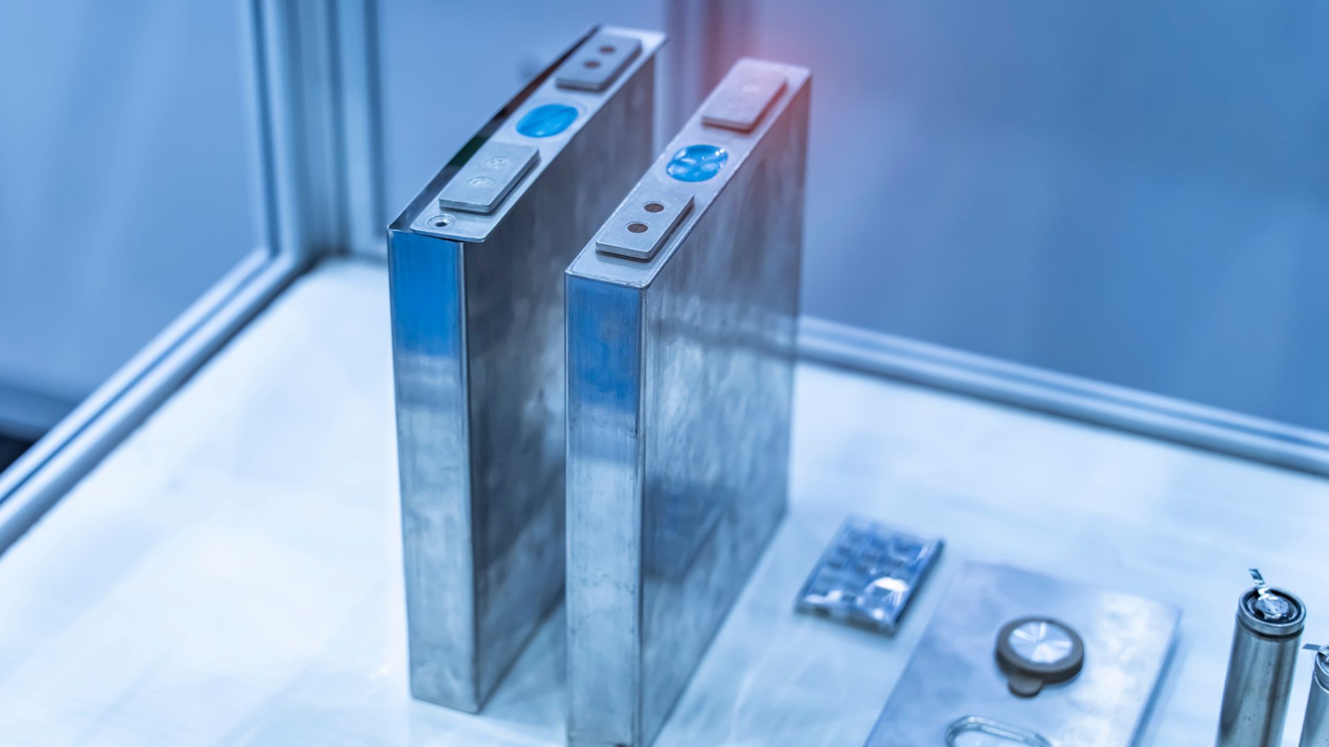 Đột phá về pin của đội Hàn Quốc khóa vật liệu anot chỉ trong 5 giây