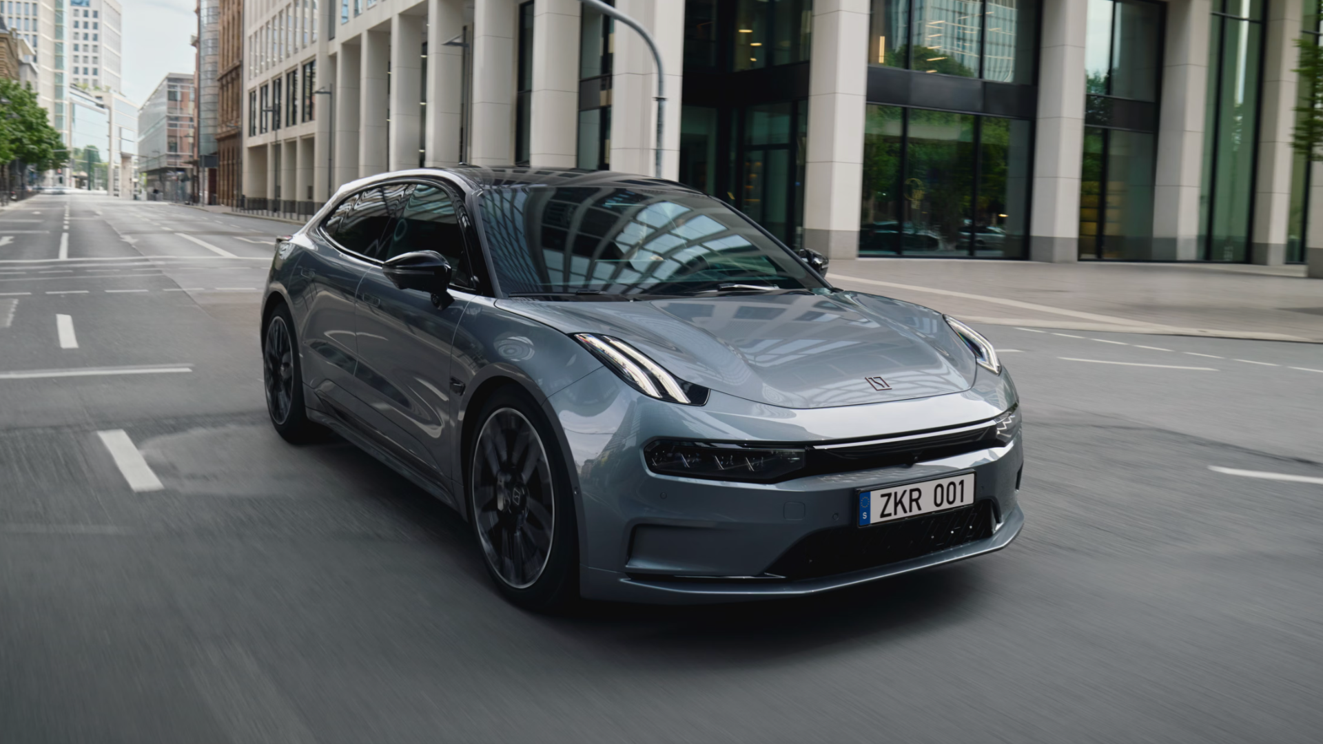 Zeekr's new EV with 900V tech to offer 500-mile range, 10-min charging