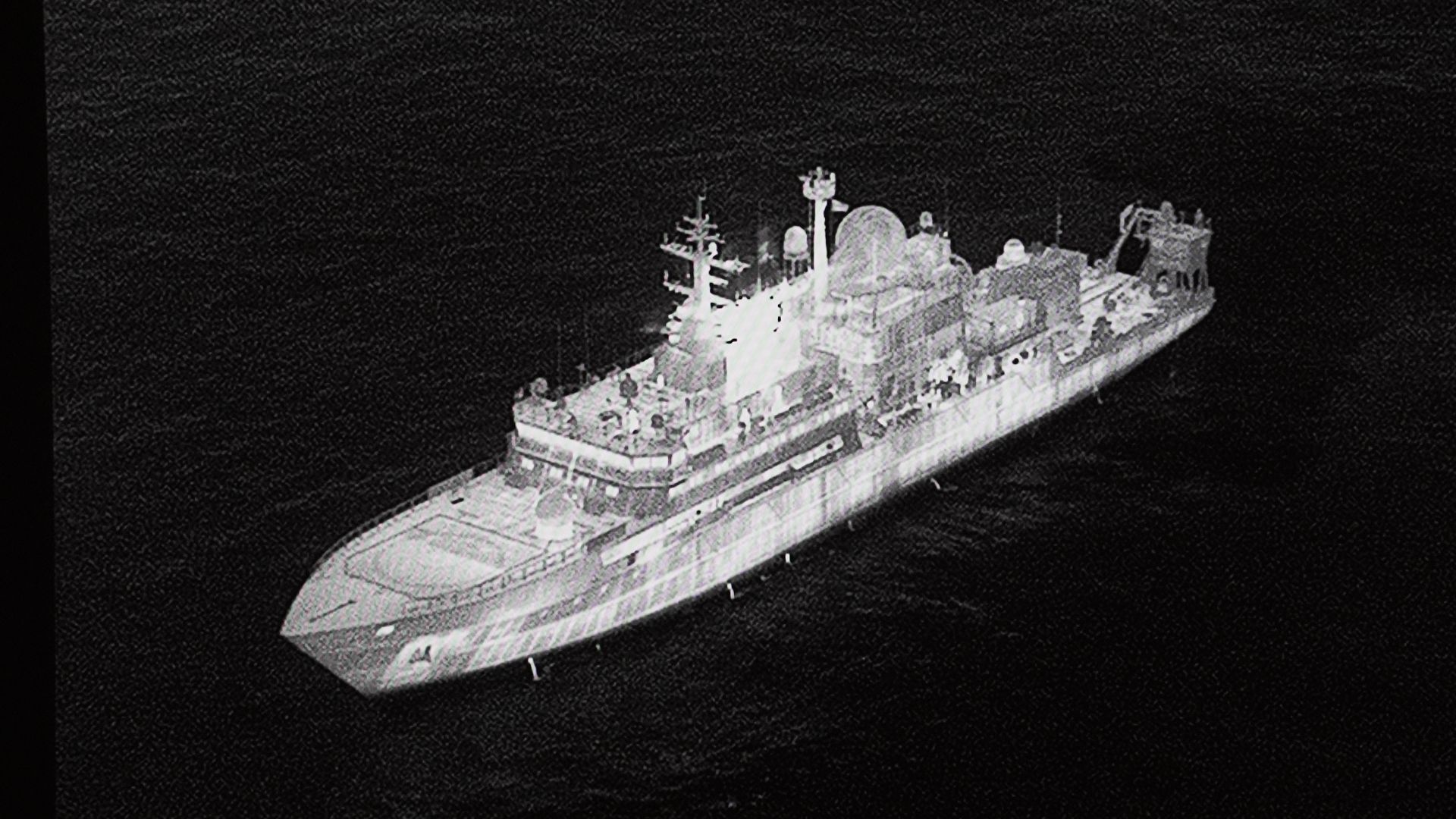 Tàu do thám Nga chiếu tia laser vào máy bay quân sự Anh: Anh Quốc