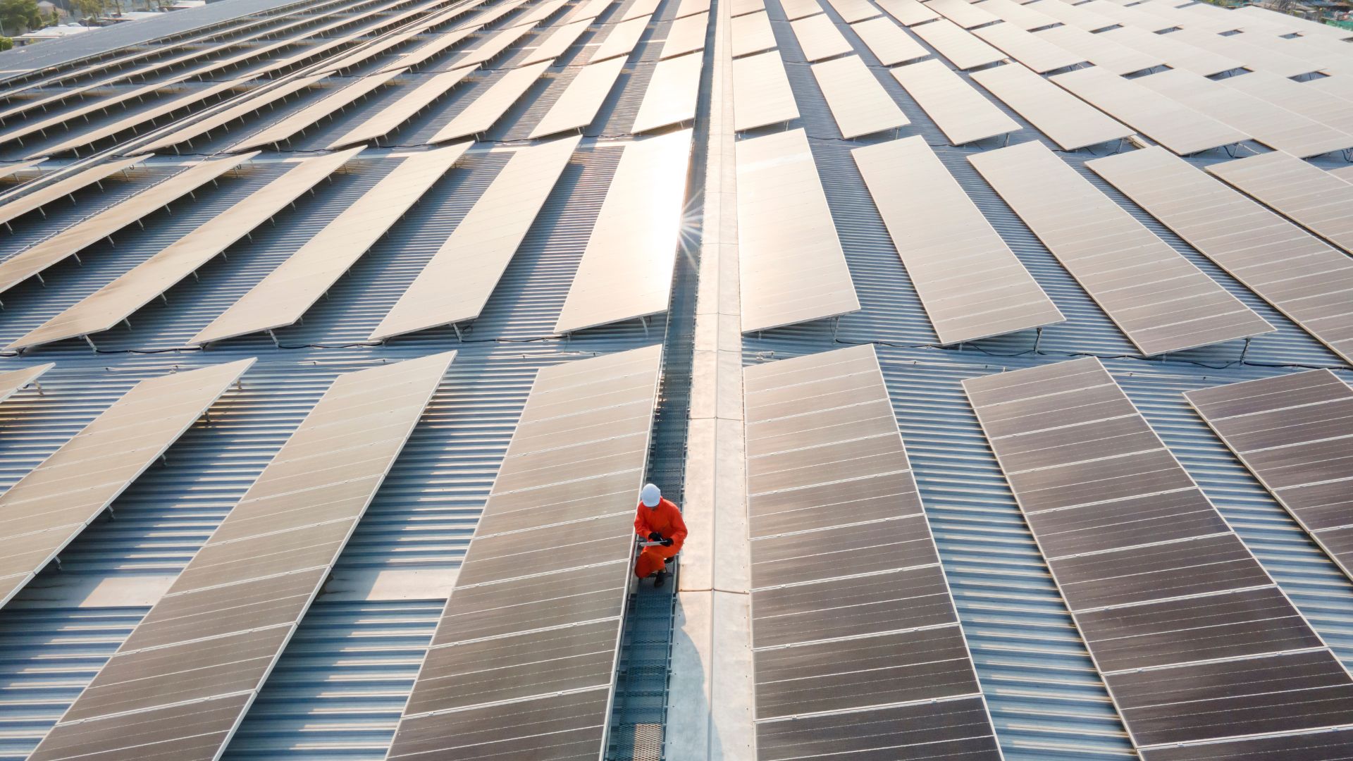 World’s largest rooftop solar plant set to shine with over 189,000 panels