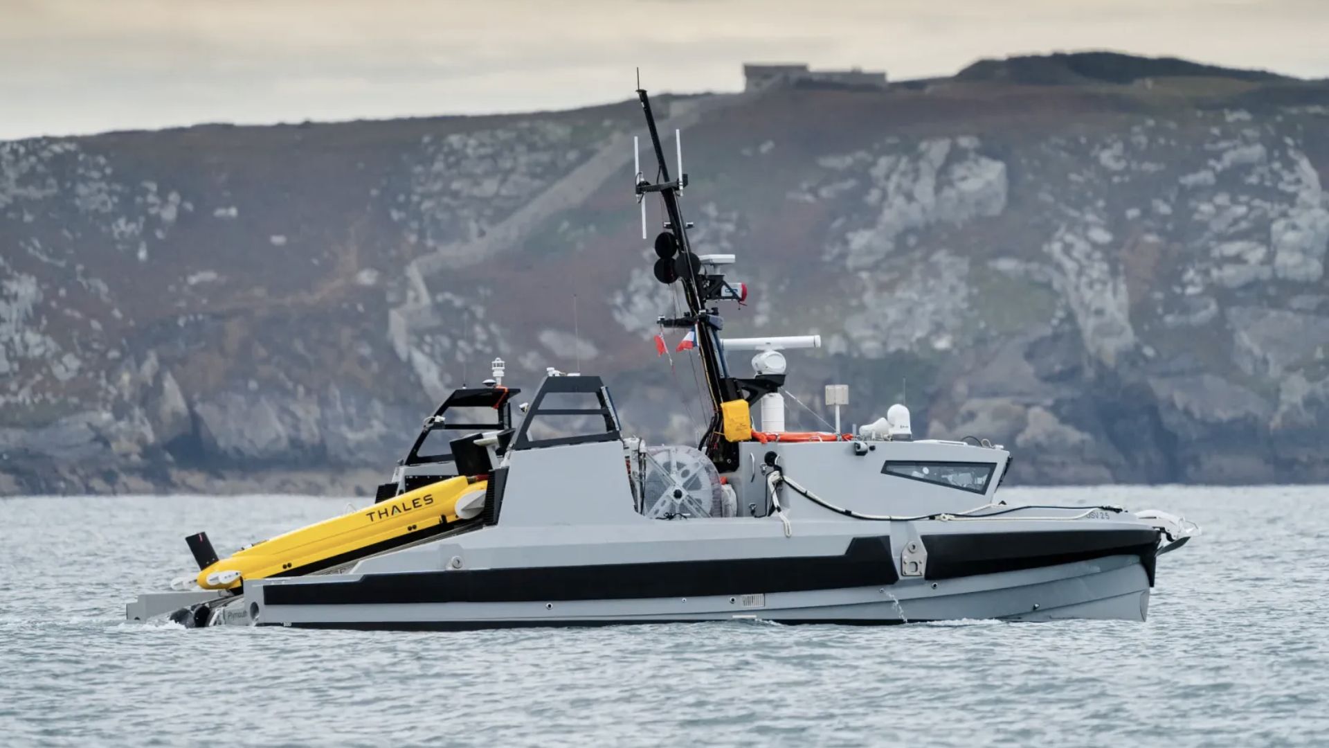 Autonomous boat with 99% mine detection rate delivered to French Navy