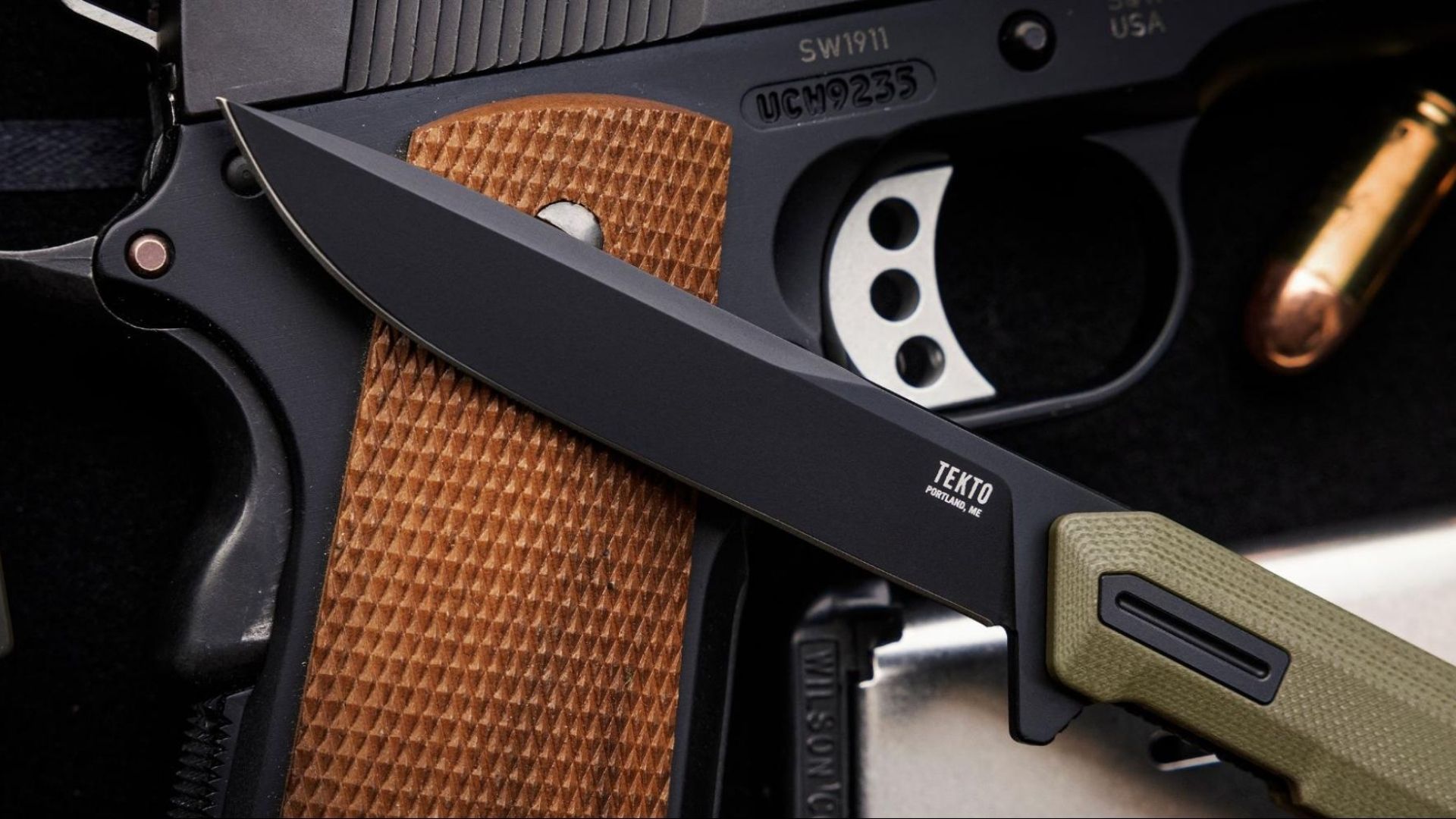 Một vật dụng mang theo hàng ngày được thiết kế dành cho những người trân trọng sự tinh xảo hơn là sự nổi tiếng.