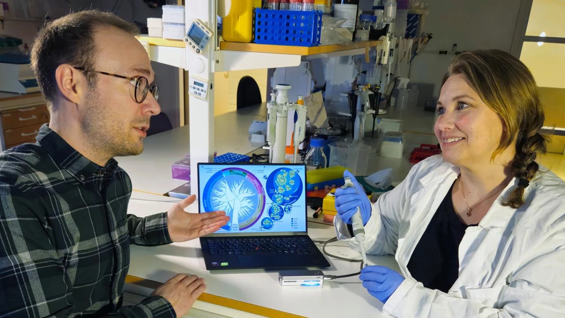 Scientists uncover decades of airborne DNA data hidden inside old air filters