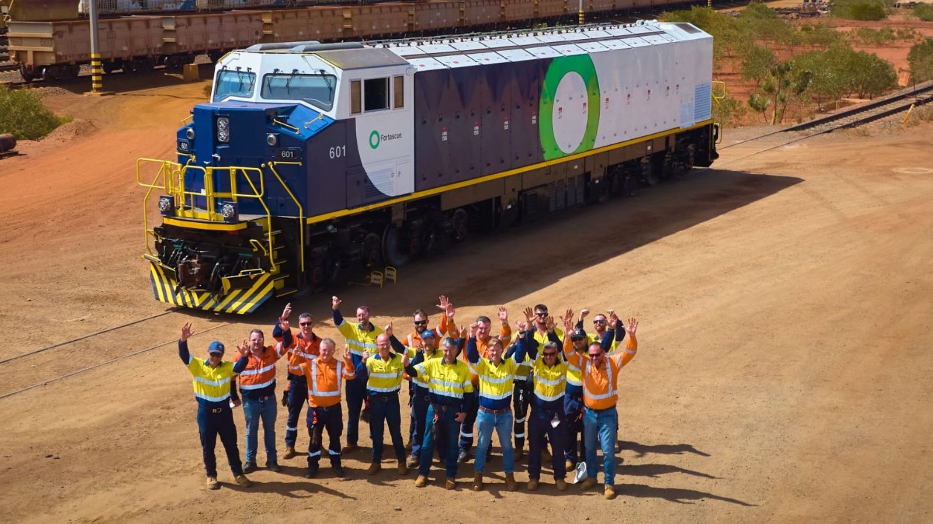 World's largest land-mobile batteries equipped electric locomotive