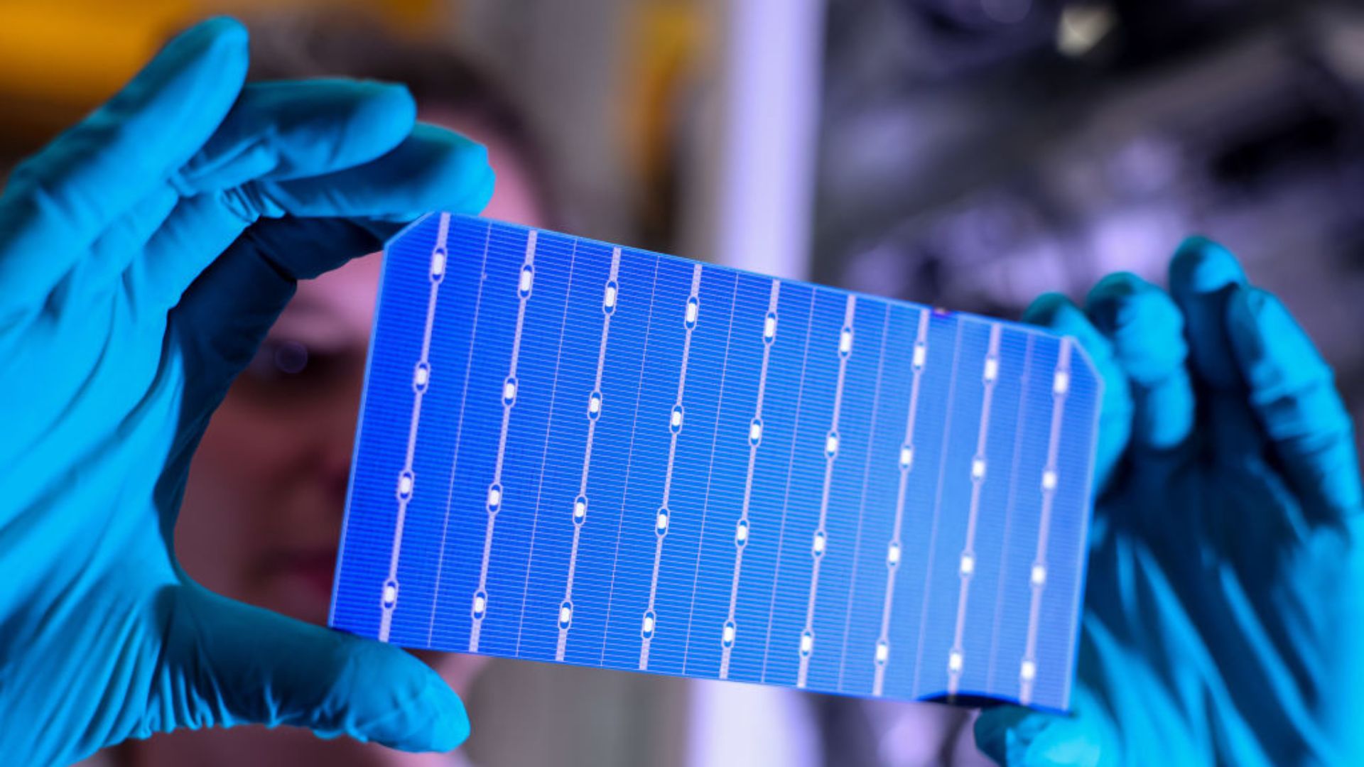 Perovskite solar cells retain 90% output after 1,500 hours at 90°C
