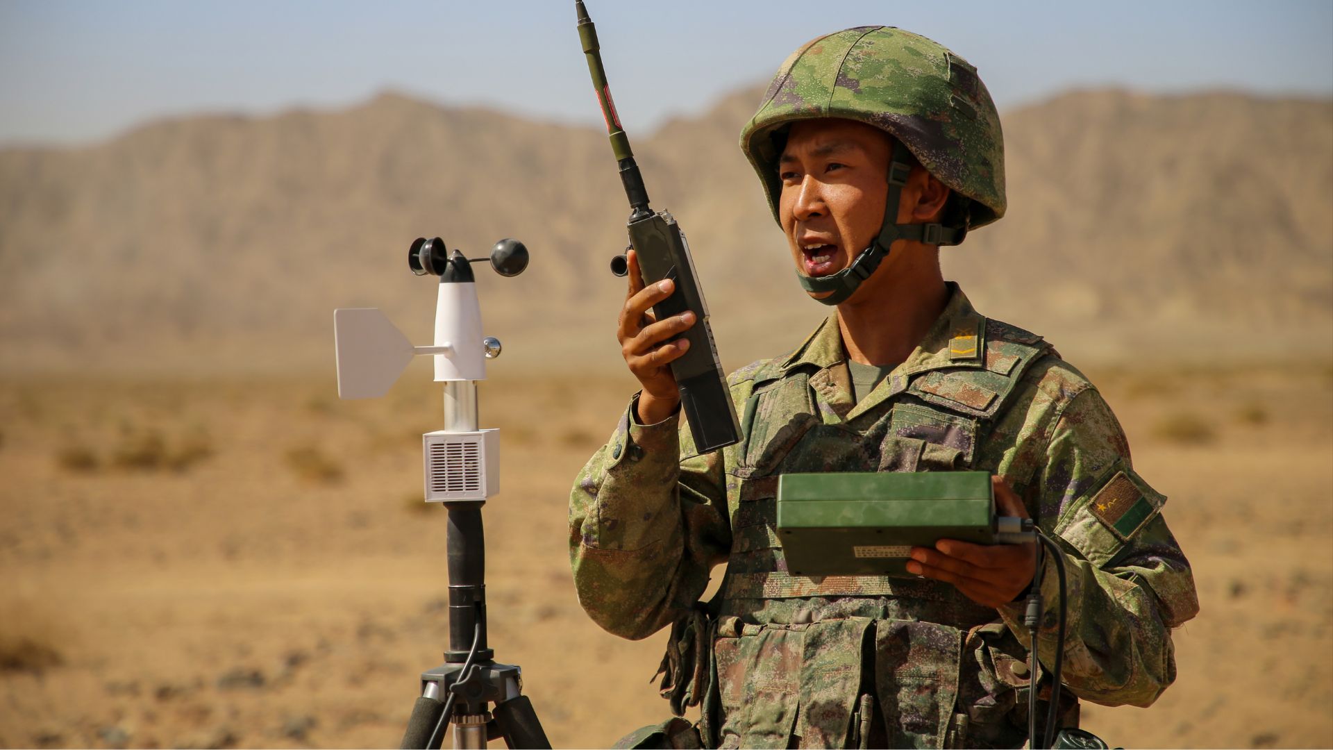 World's first portable quantum radio tested by China for border troops