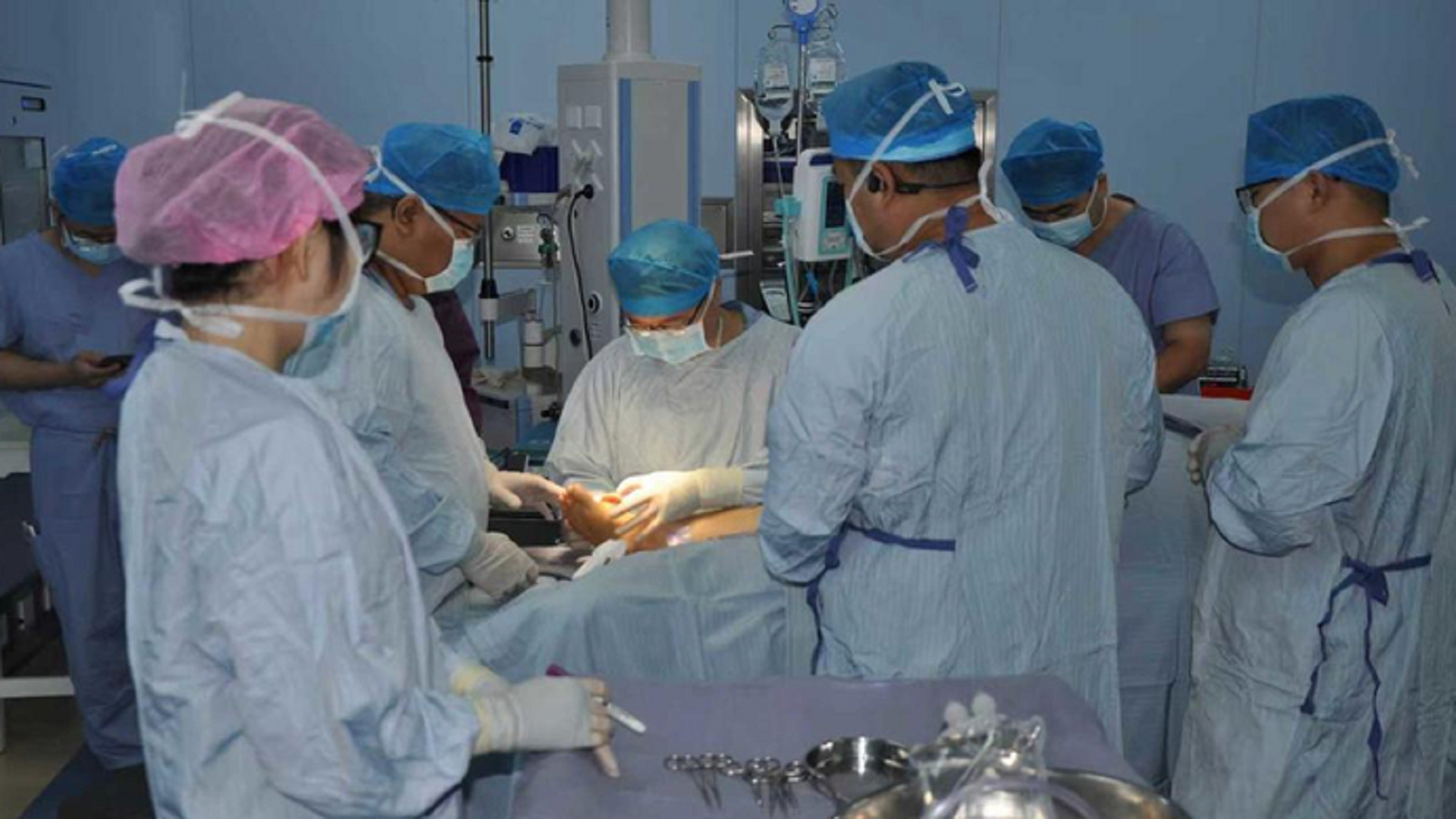 In a world-first, Chinese surgeons save patient's ear with graft onto foot