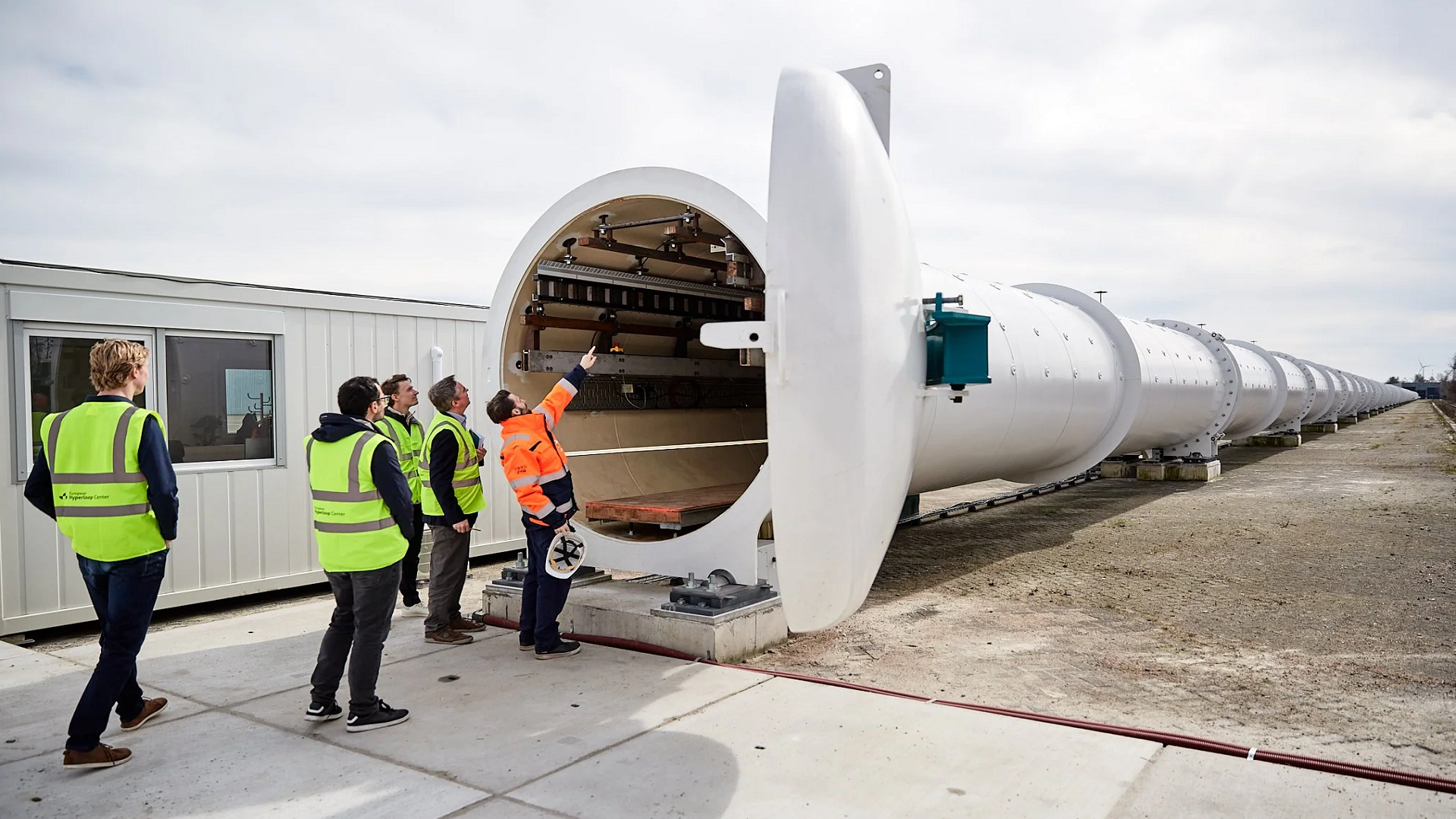 Why hyperloop still can't scale beyond test tracks