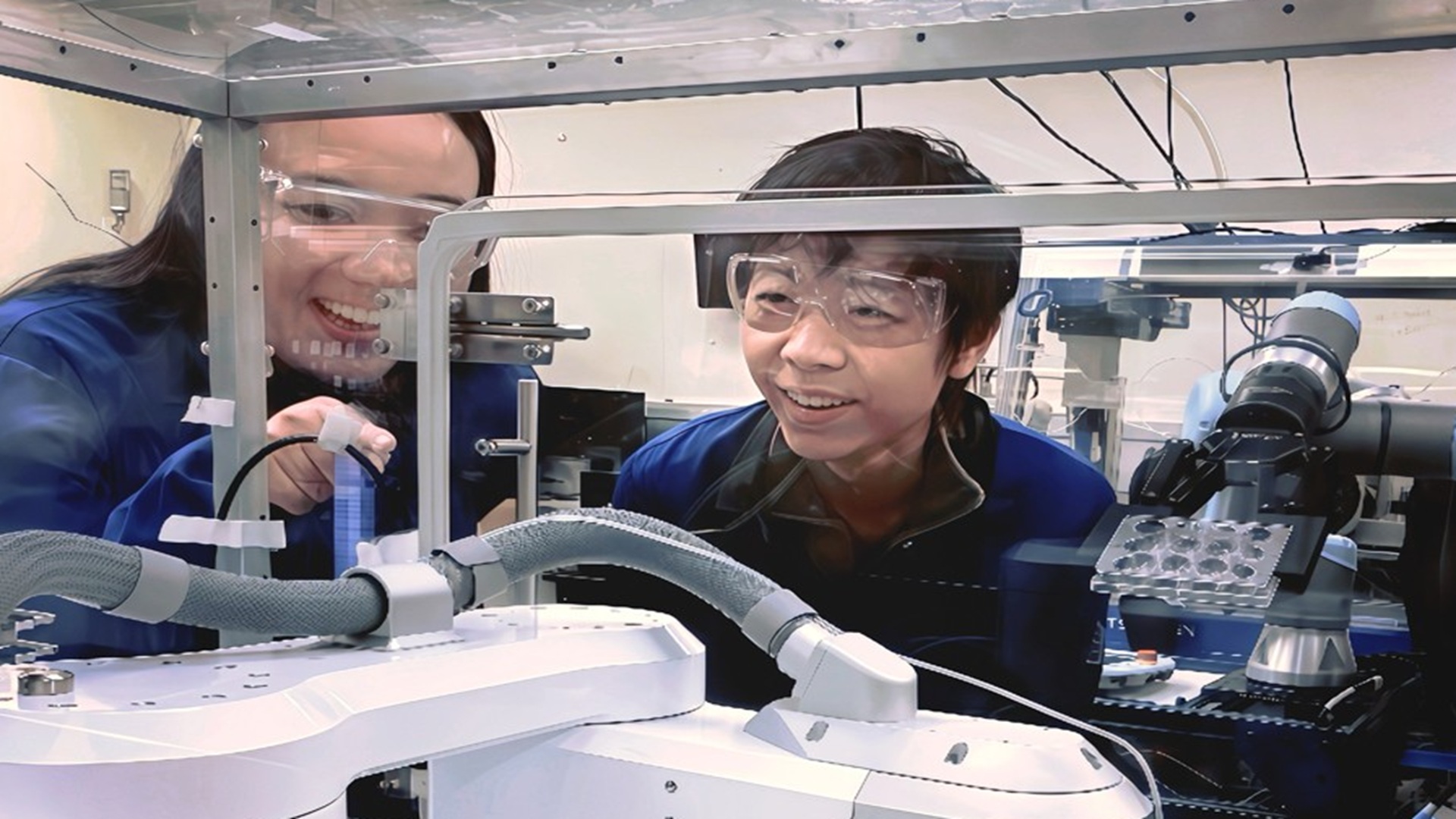 Self-driving labs get smarter as AI learns when to ask humans