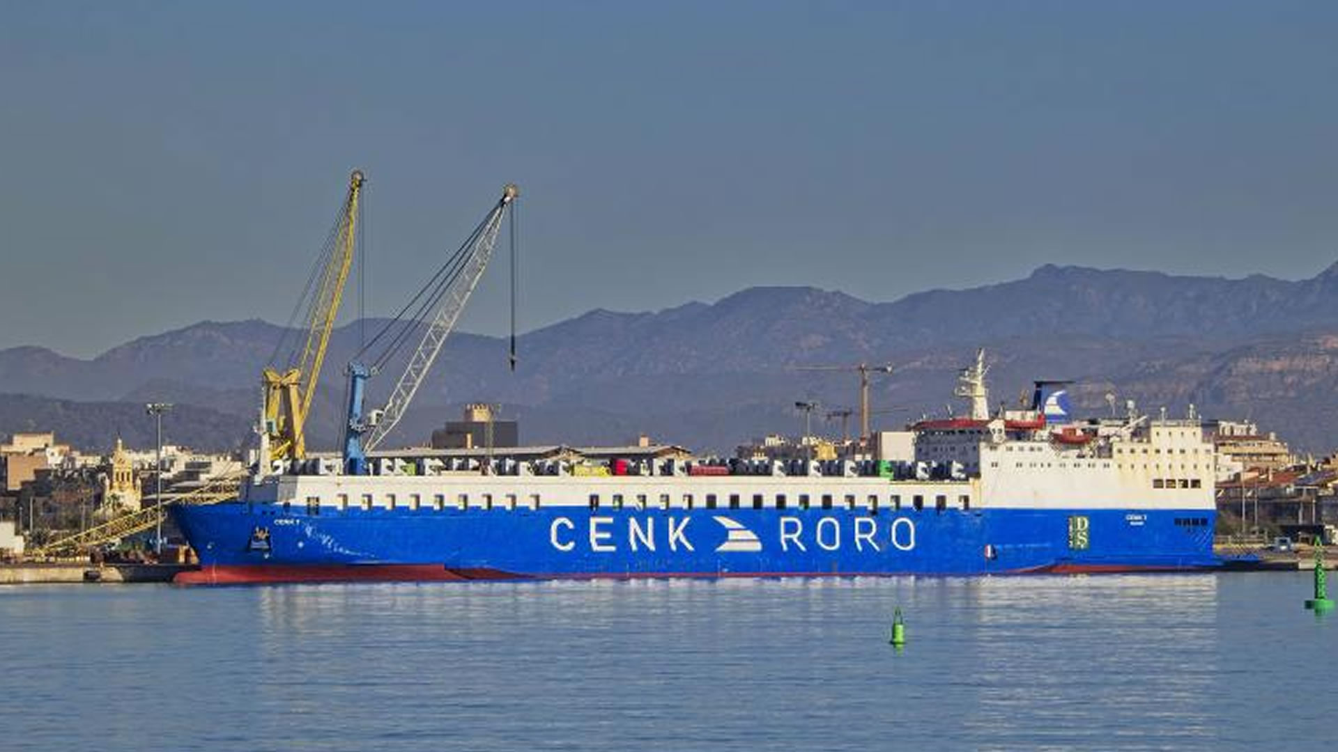 Video: Russian drones hit Turkish vessel in Ukraine port strike