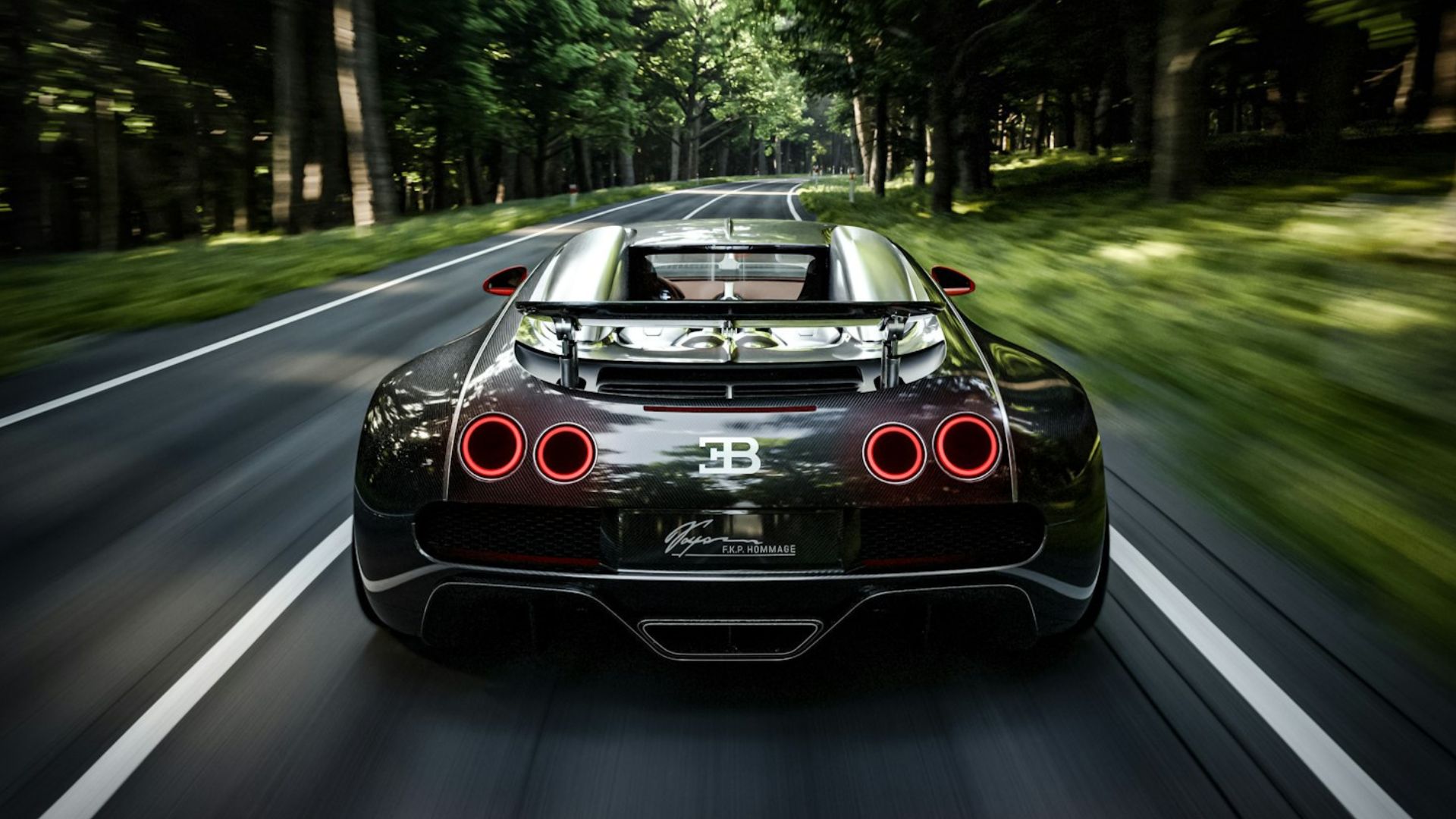 This 1,600 hp Bugatti pays 300-mph tribute to iconic Veyron design