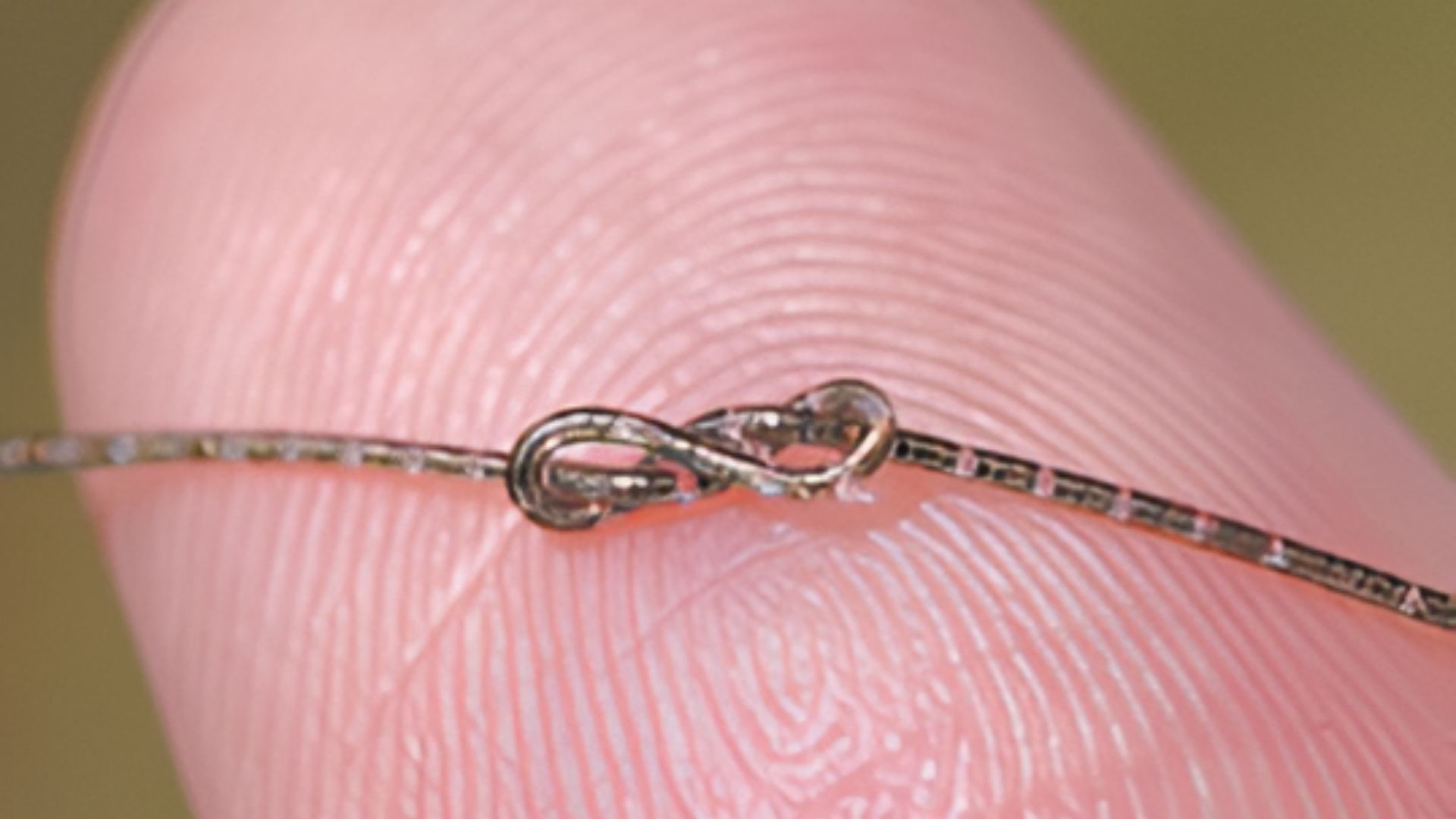 Hair-thin fiber chips could bring computing directly into clothing