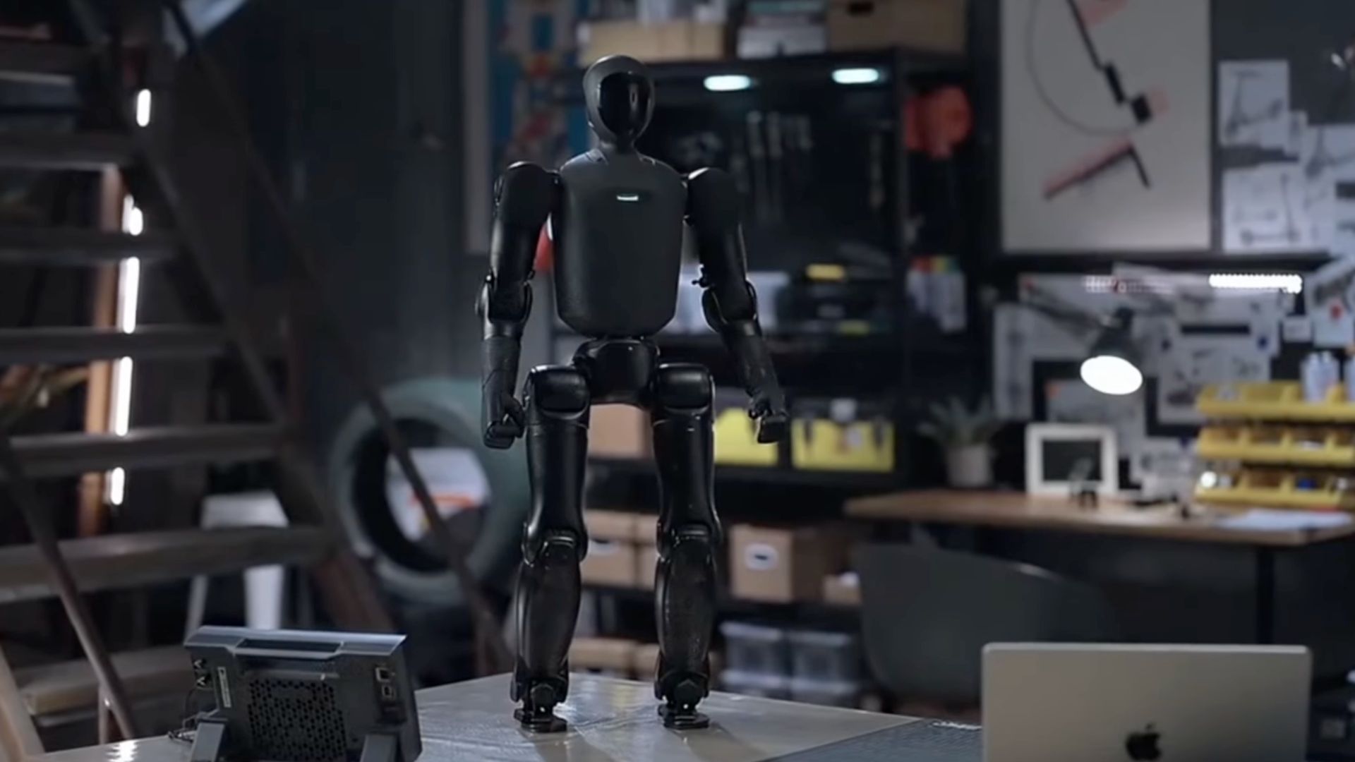 Video: China’s Agibot unveils mini humanoid robot that can easily fit in a backpack