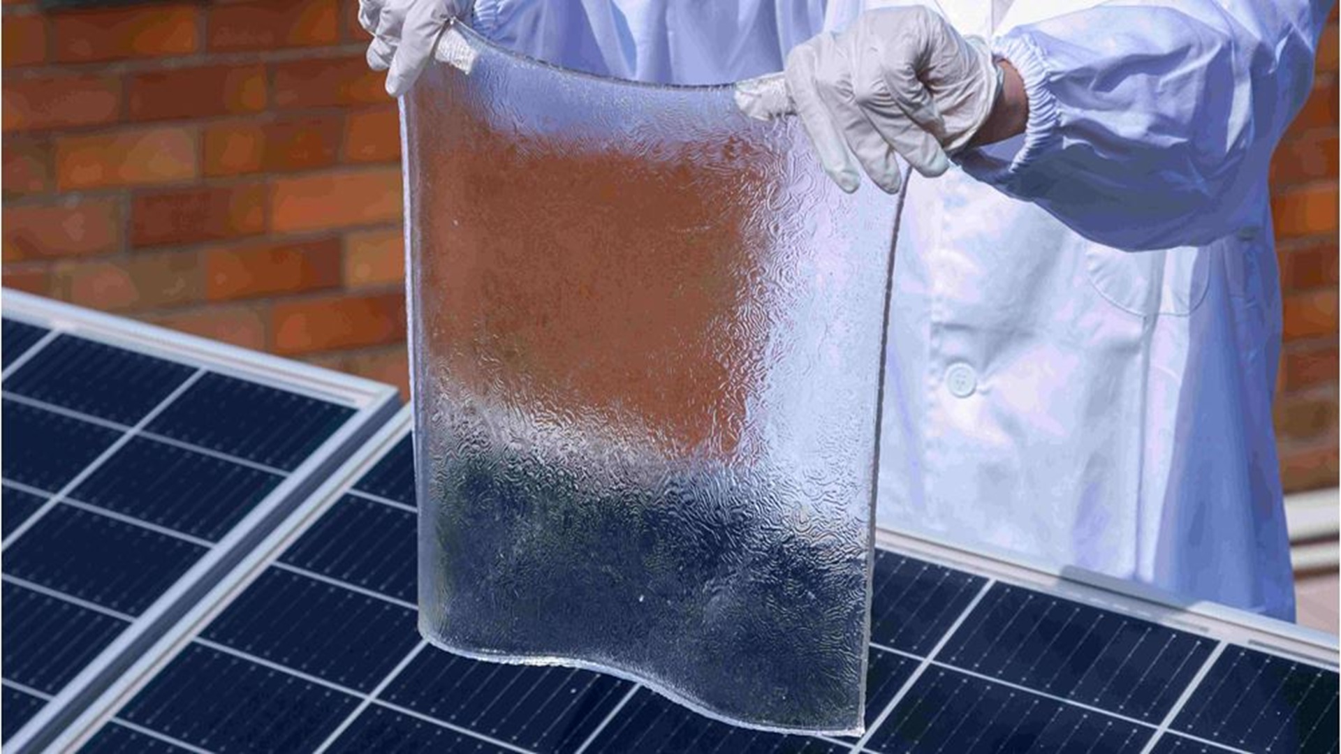 Hydrogel coating slashes solar panel heat by 29°F, boosts power by 13%
