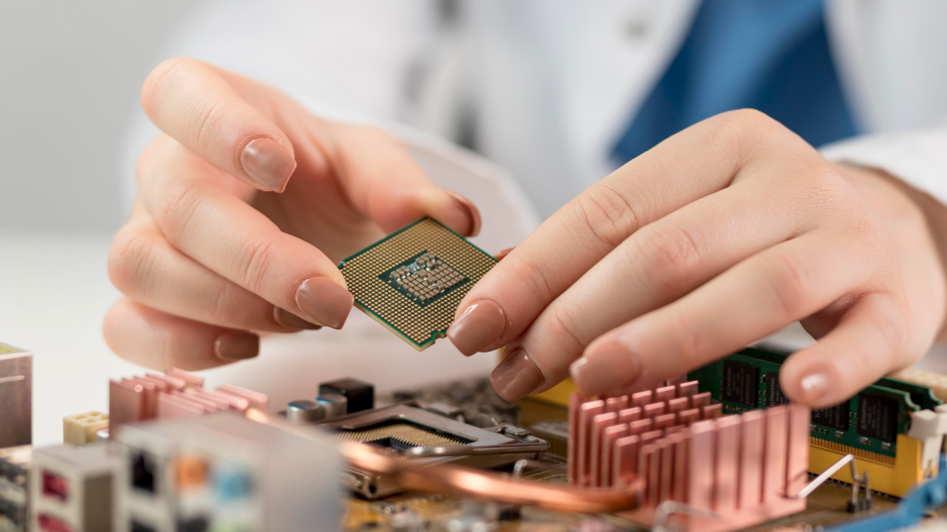 Breakthrough semiconductor manufacturing method could reshape 2D perovskite device design