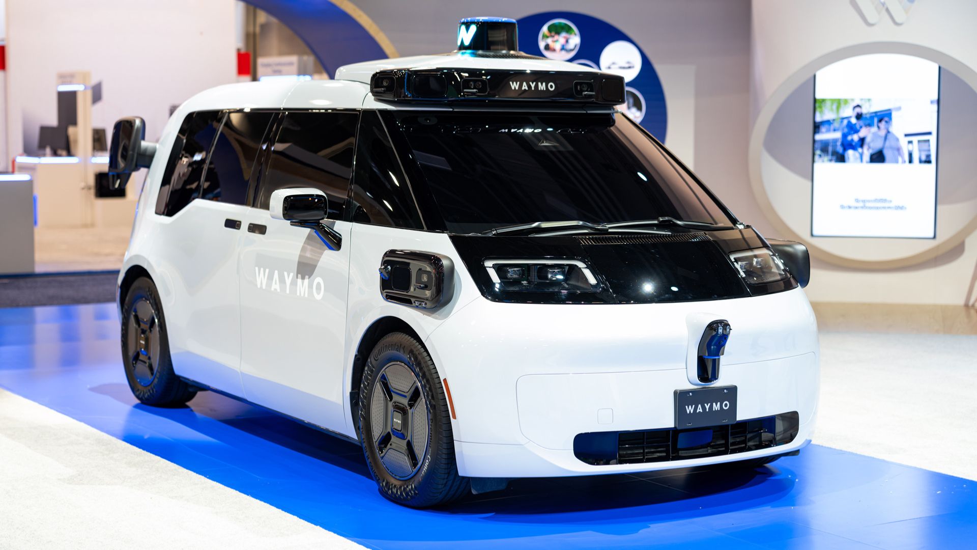 Robotaxi Waymo Ojai mới giảm 42% cảm biến để tăng hiệu quả thị giác